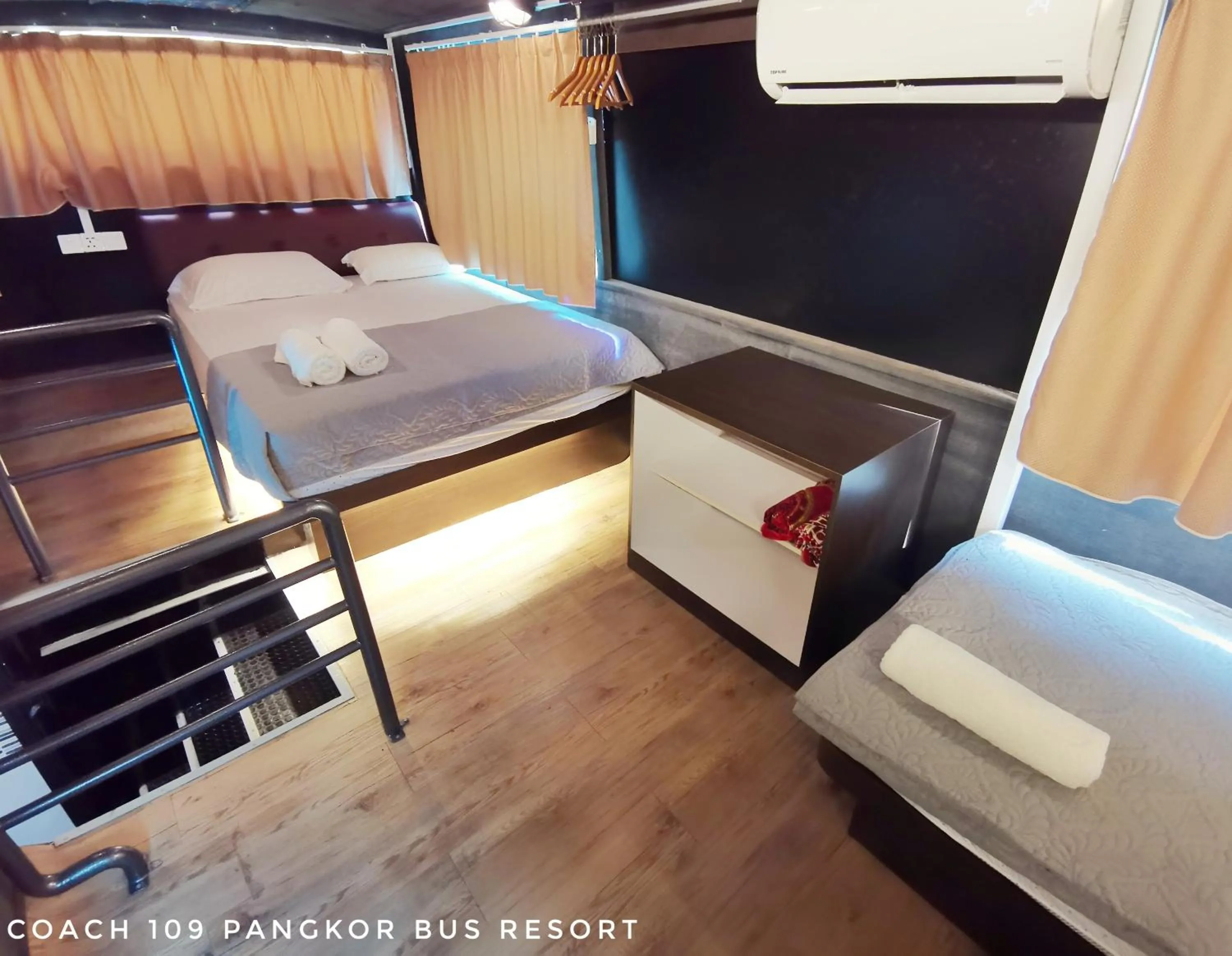 Bed in Pangkor Bus Resort by BESLA