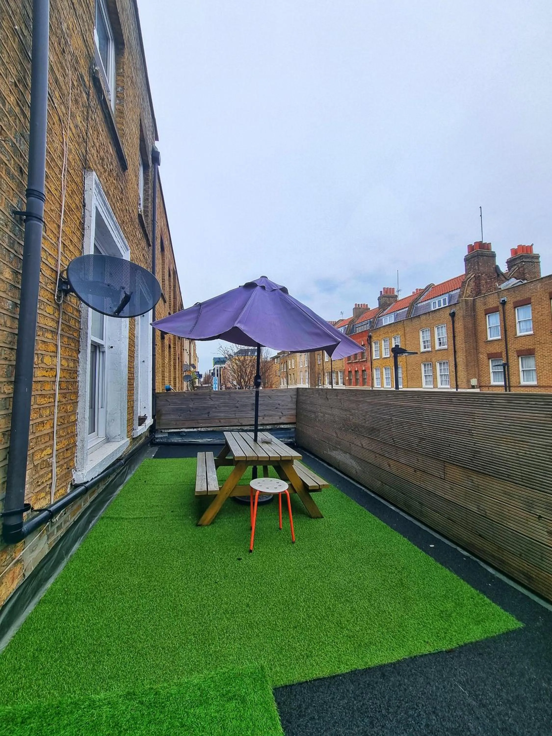 Balcony/Terrace in City Lodge Shadwell