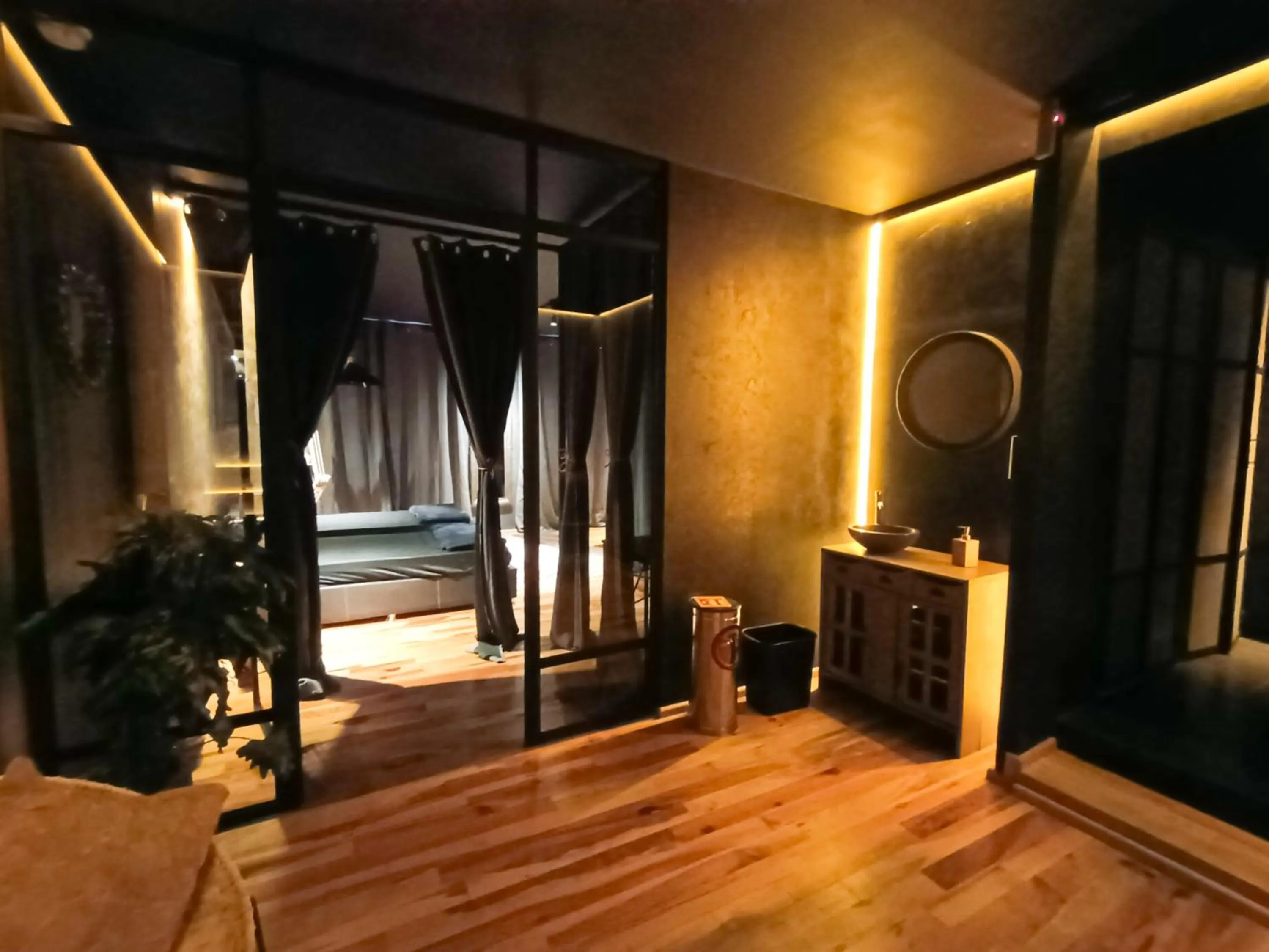 Seating area, Bed in Casa Sabina Down Town Mexico City