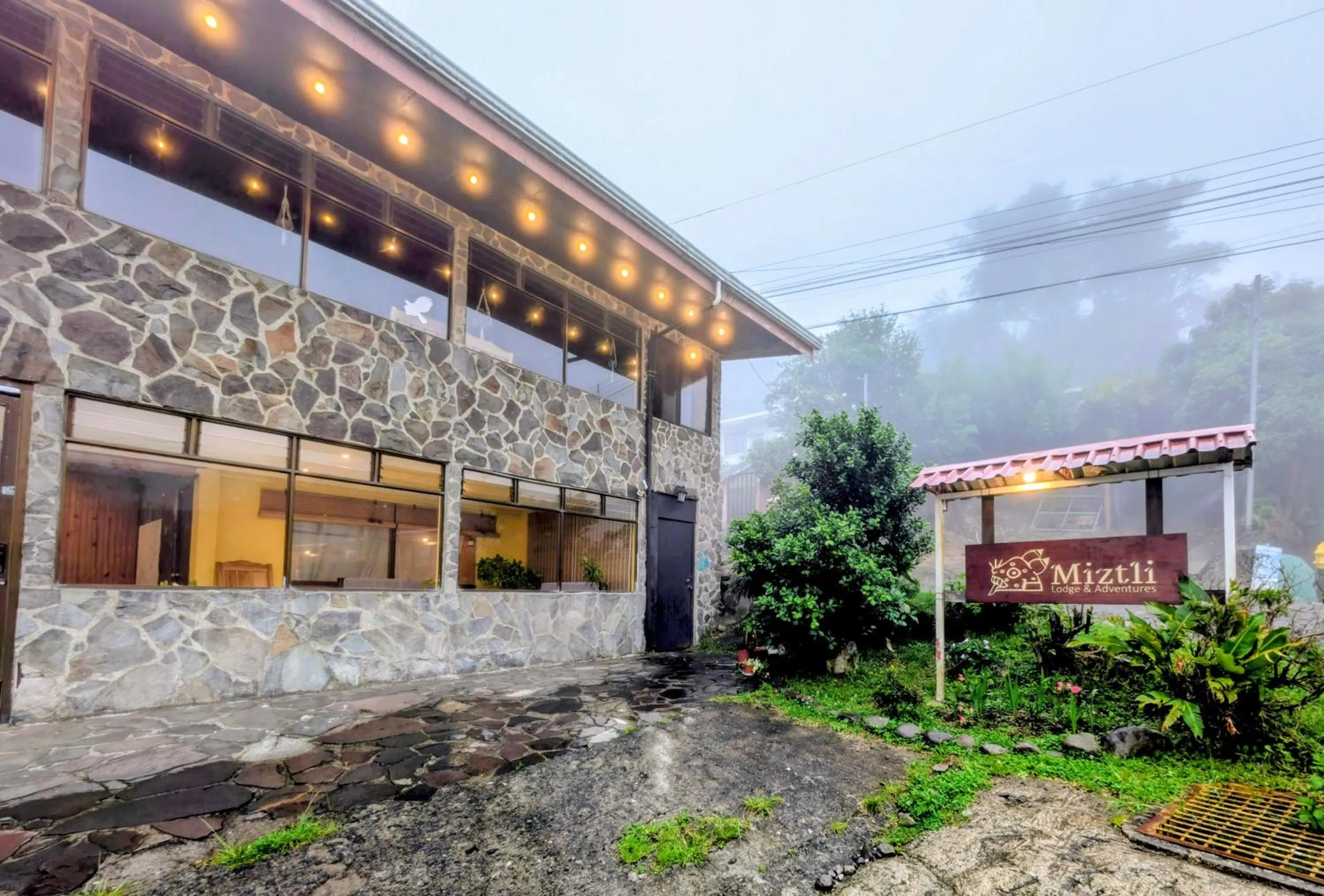 Miztli Lodge & Adventure