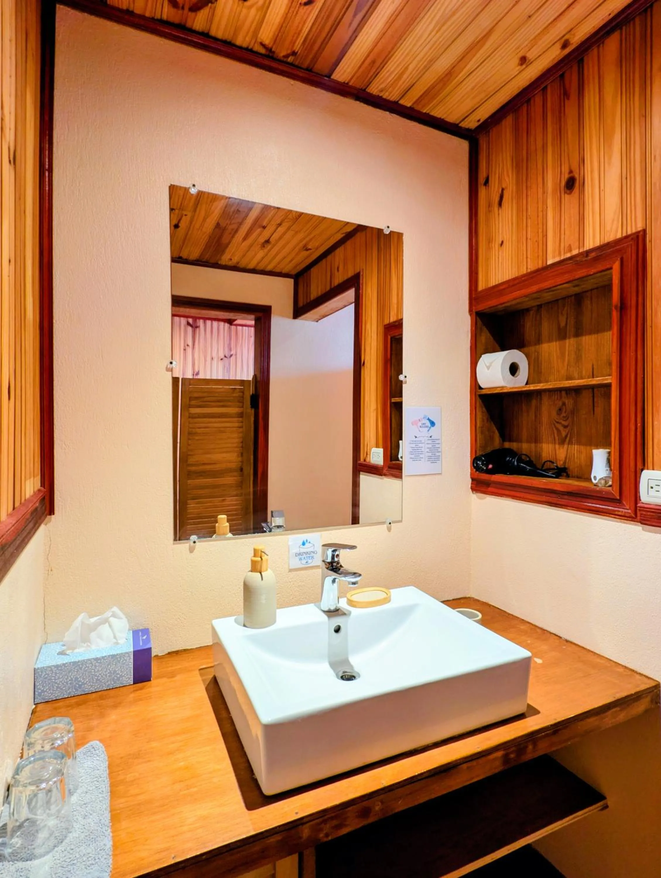 Miztli Lodge & Adventure