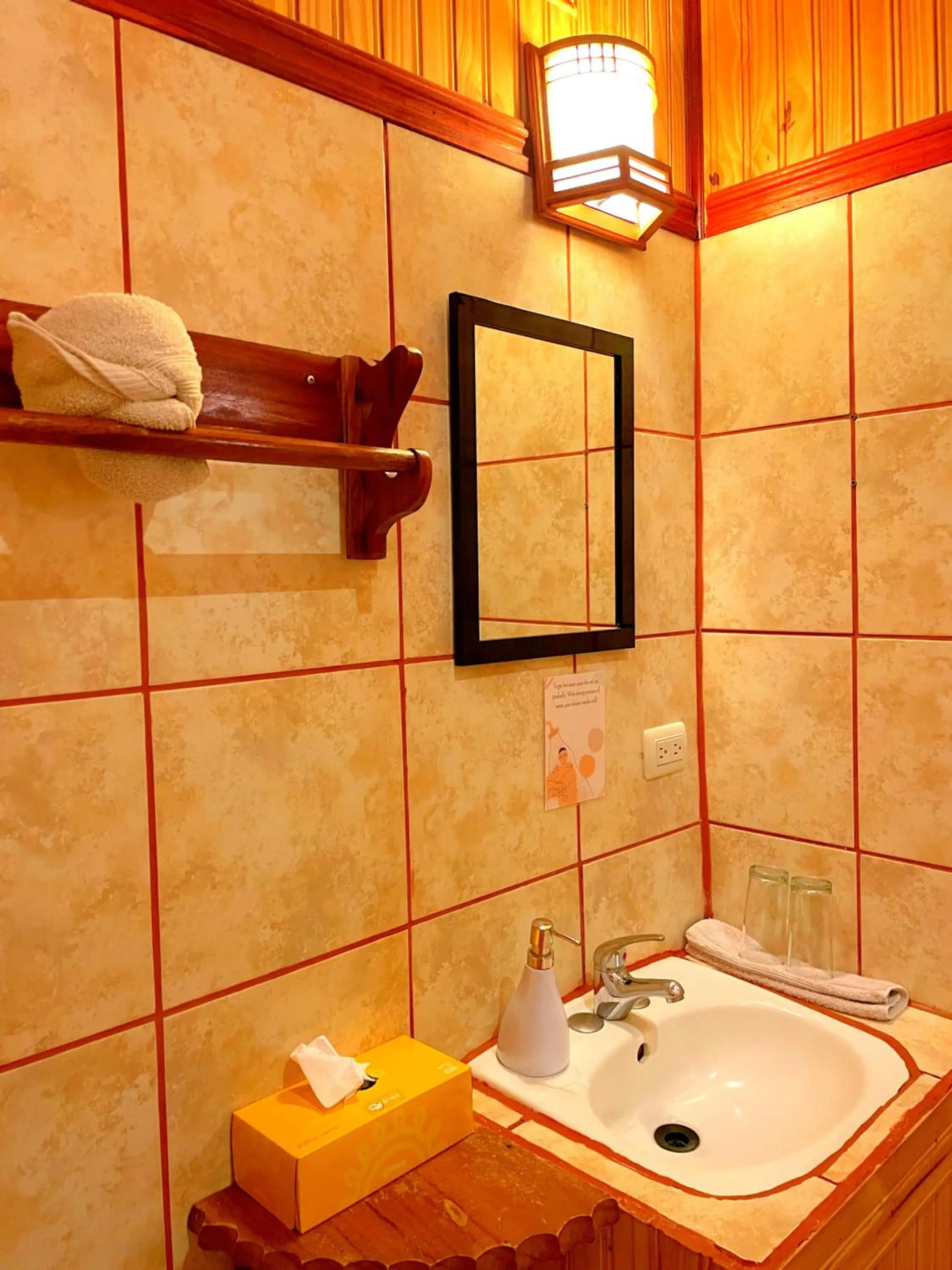 Miztli Lodge & Adventure