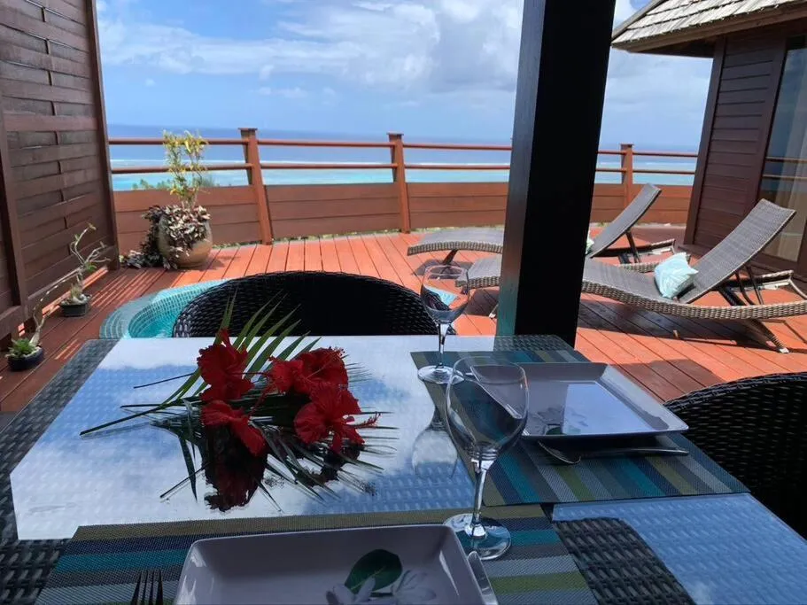 Balcony/Terrace in Villa Moana