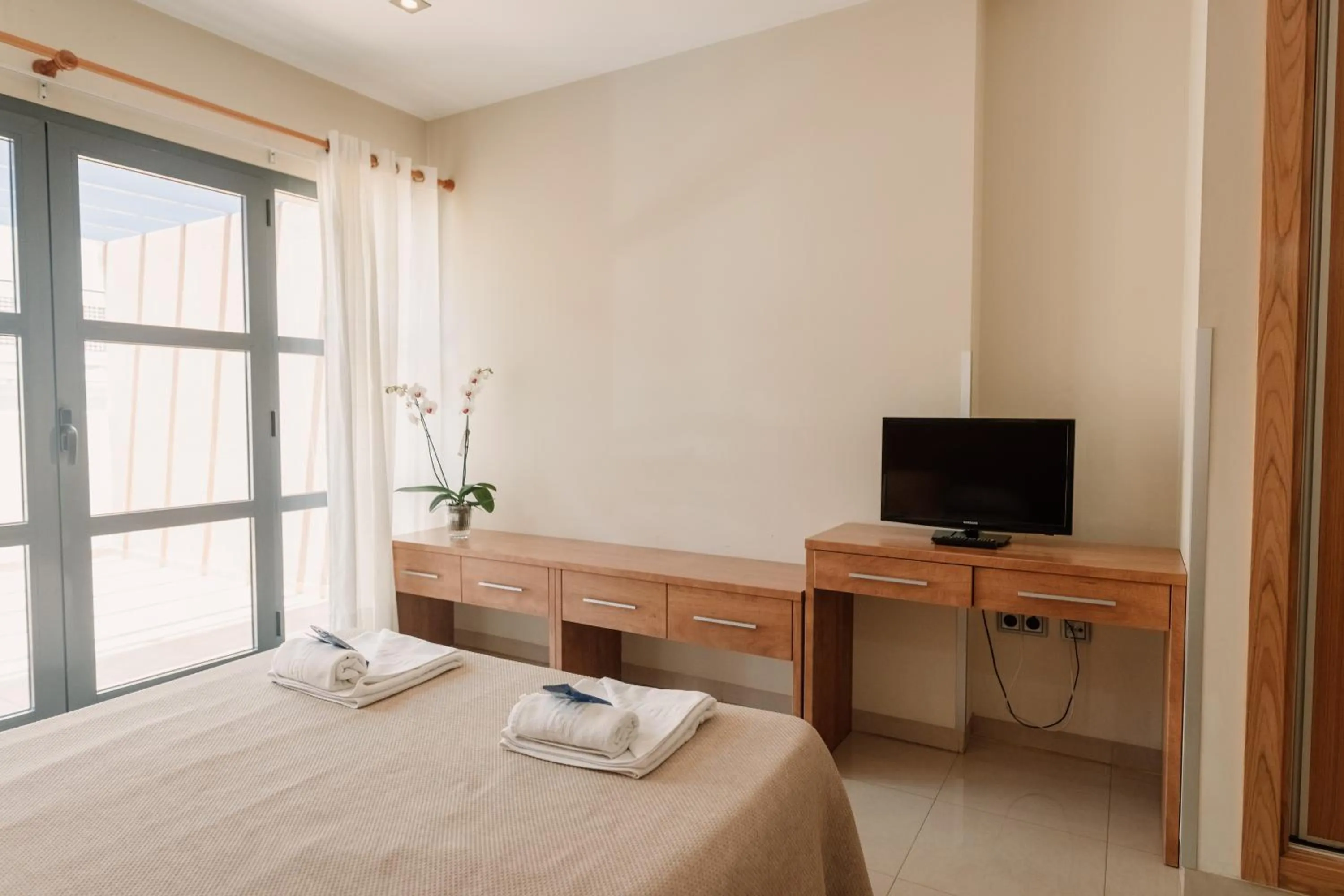 Bedroom, Bed in Aparthotel Bahía