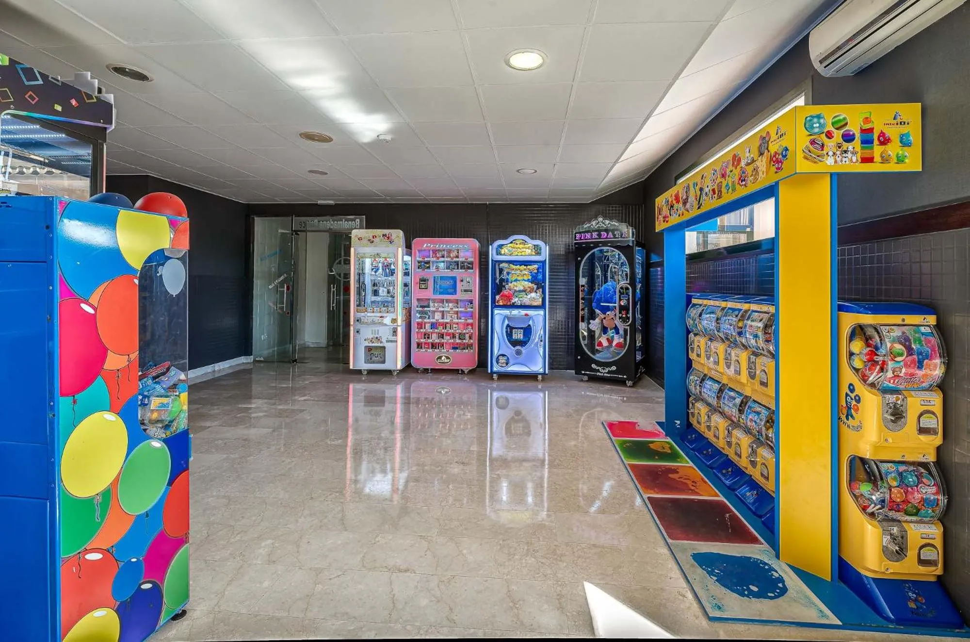 Game Room in Benalmadena Palace Spa