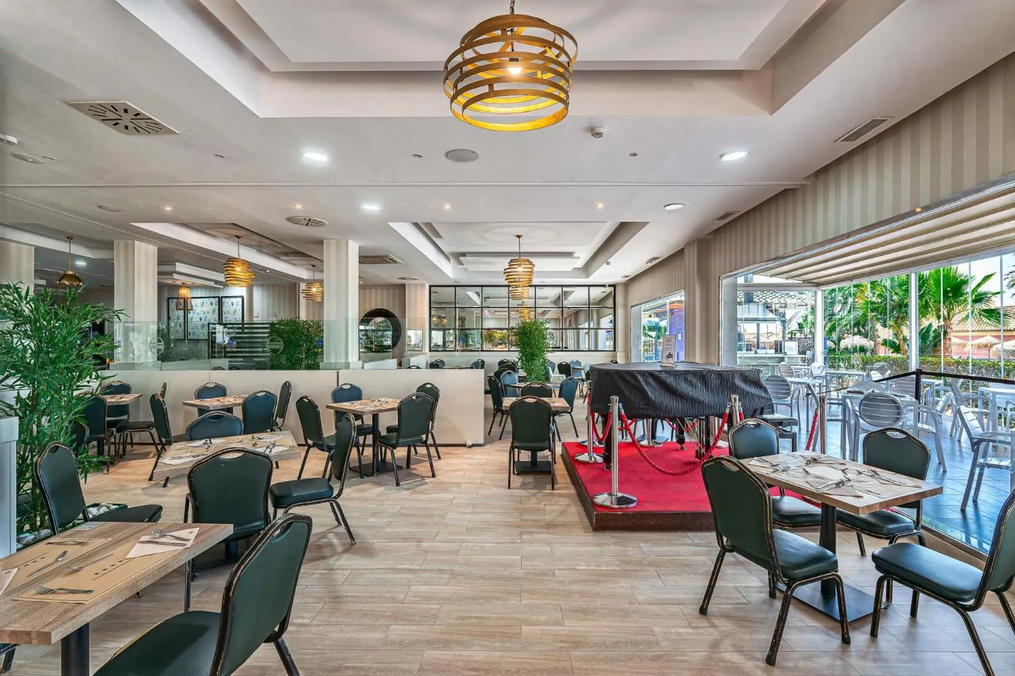 Restaurant/places to eat in Benalmadena Palace Spa