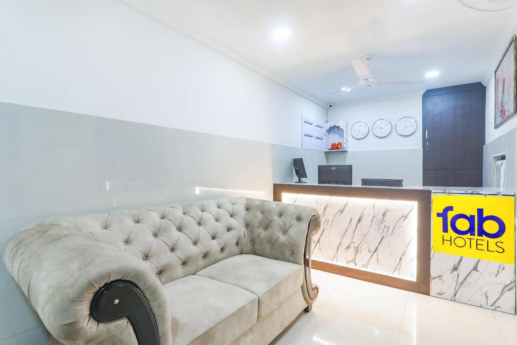 Lobby or reception in FabHotel Shyam Inn