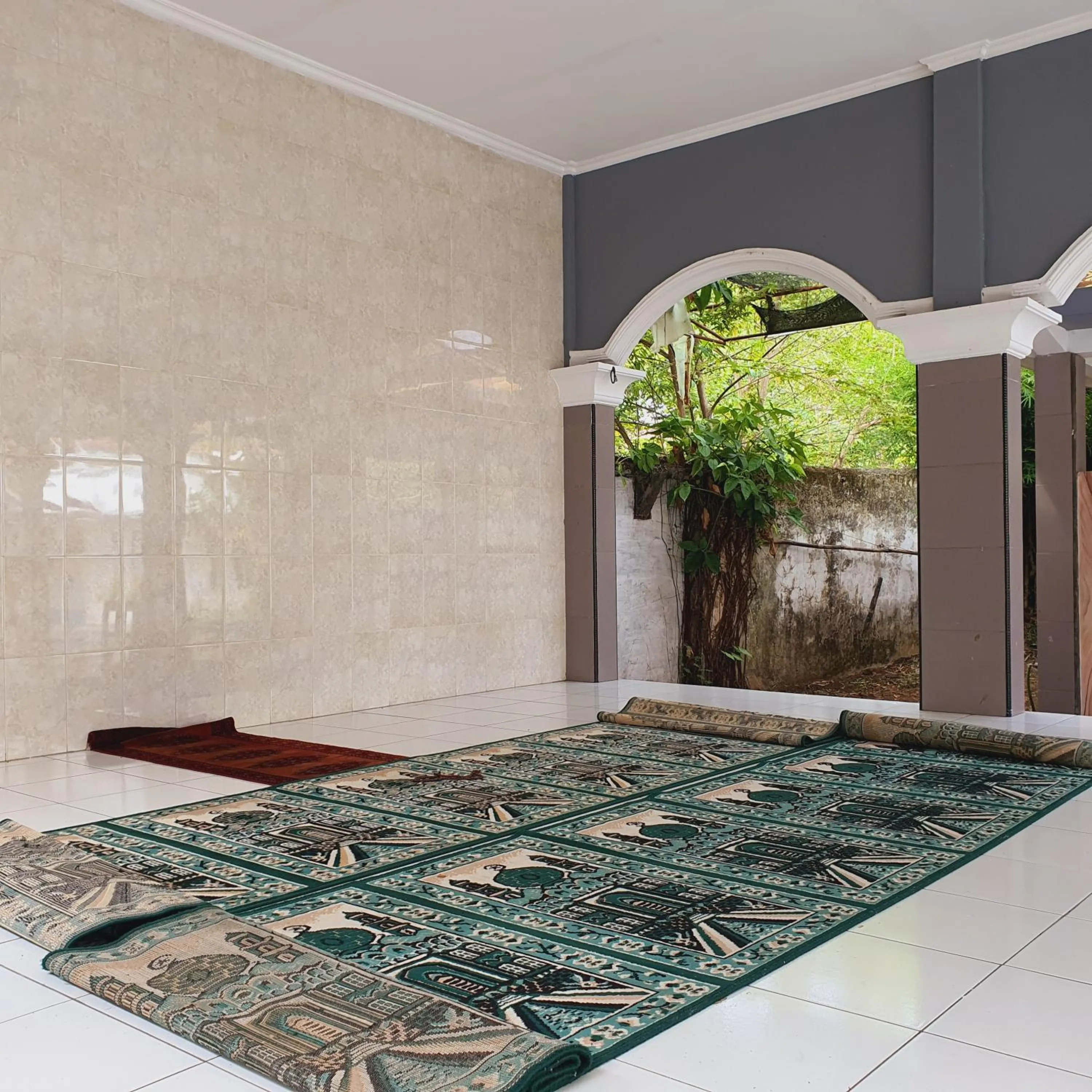 Property building in Tengger Guesthouse