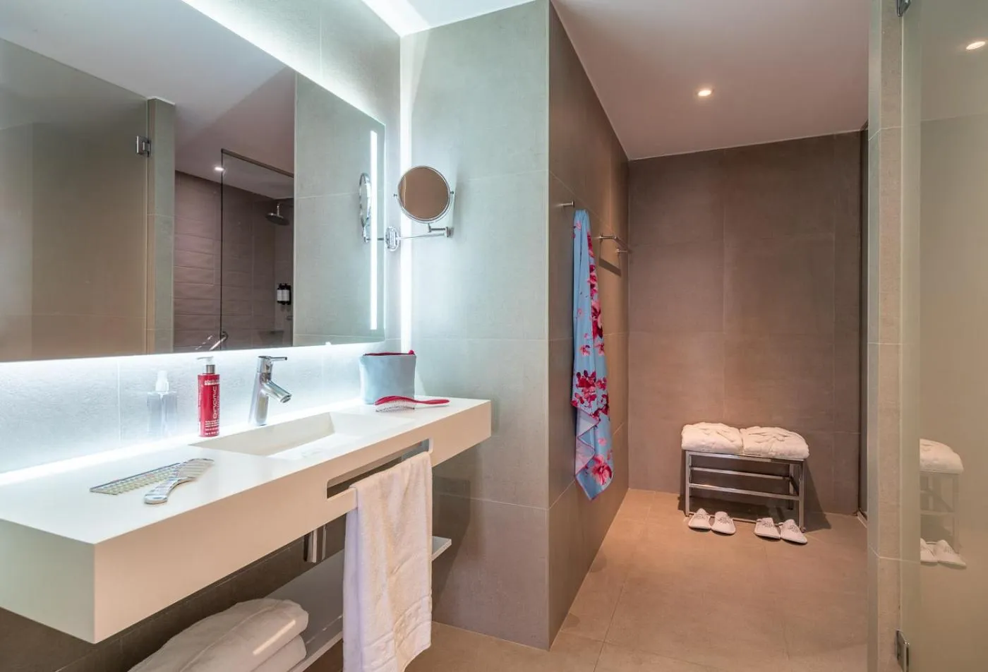 Bathroom in Estival Torrequebrada