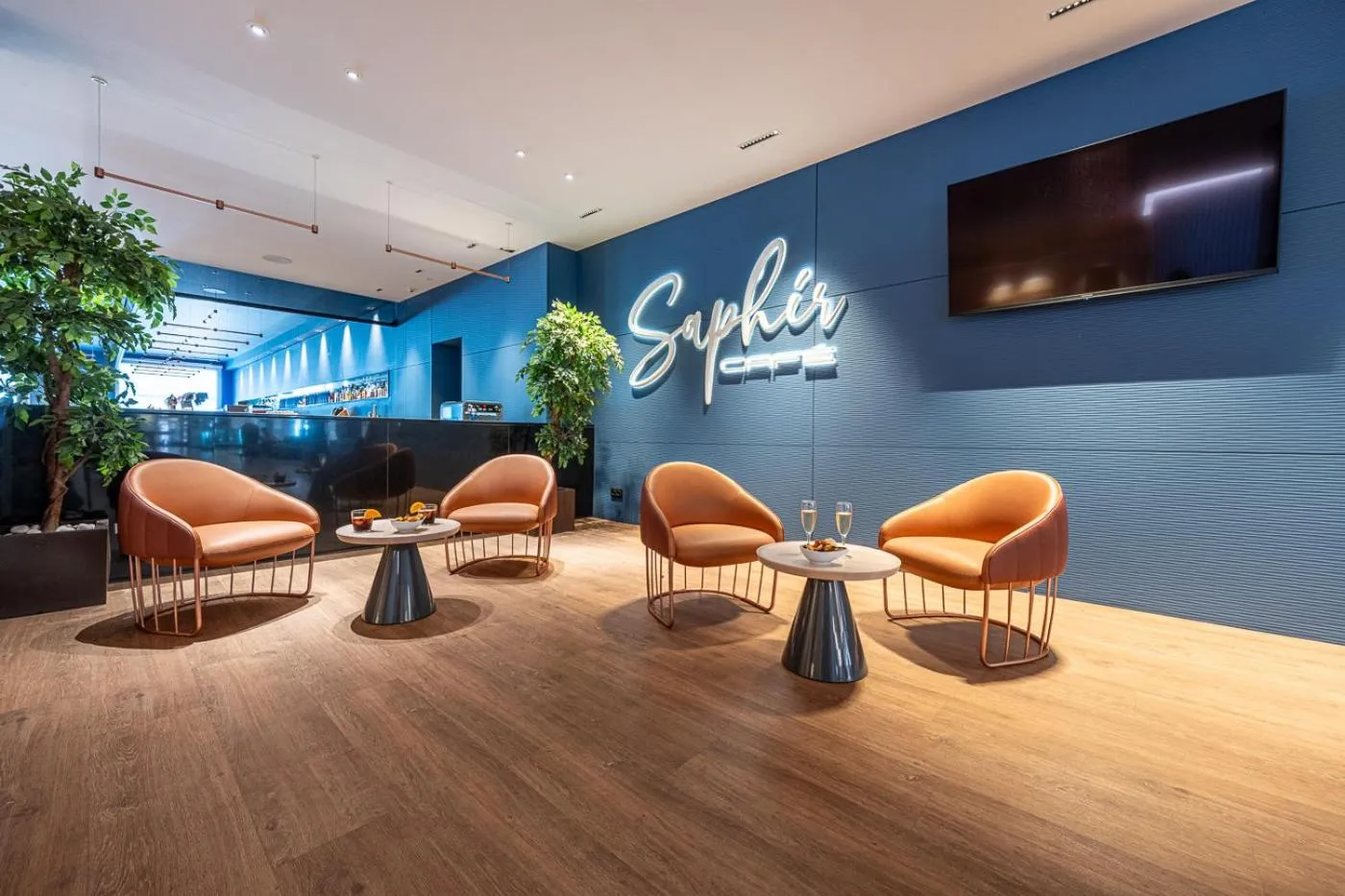 Lounge or bar in Estival Torrequebrada