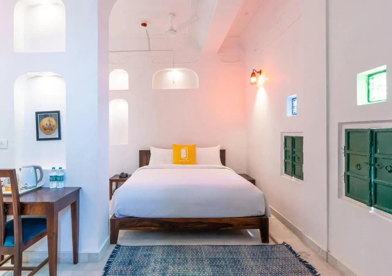 Heritage Queen in Bloom Boutique - Chelon Haveli Heritage Queen in Bloom Boutique - Chelon Haveli