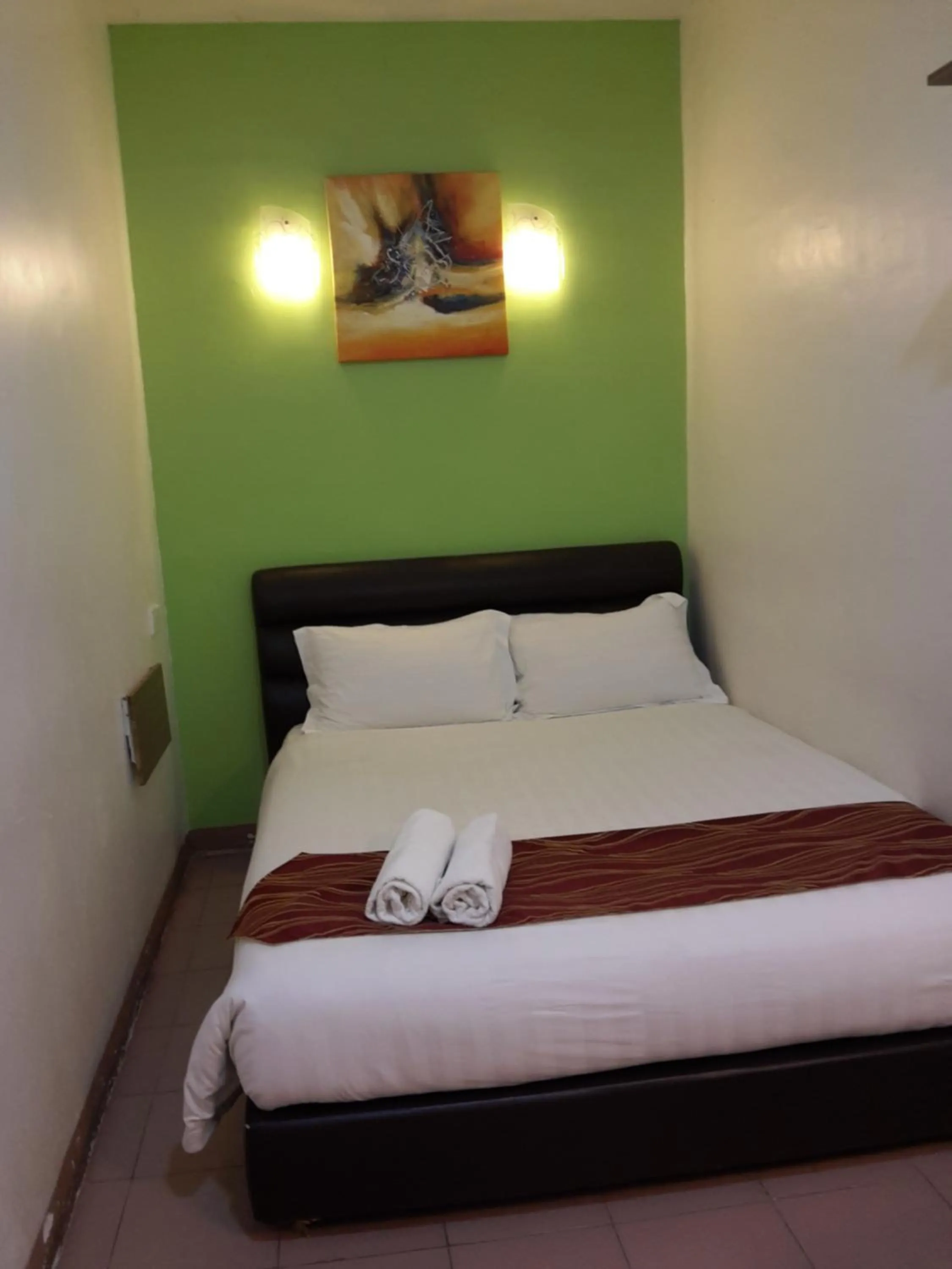 Bed in Gold star Kemaman