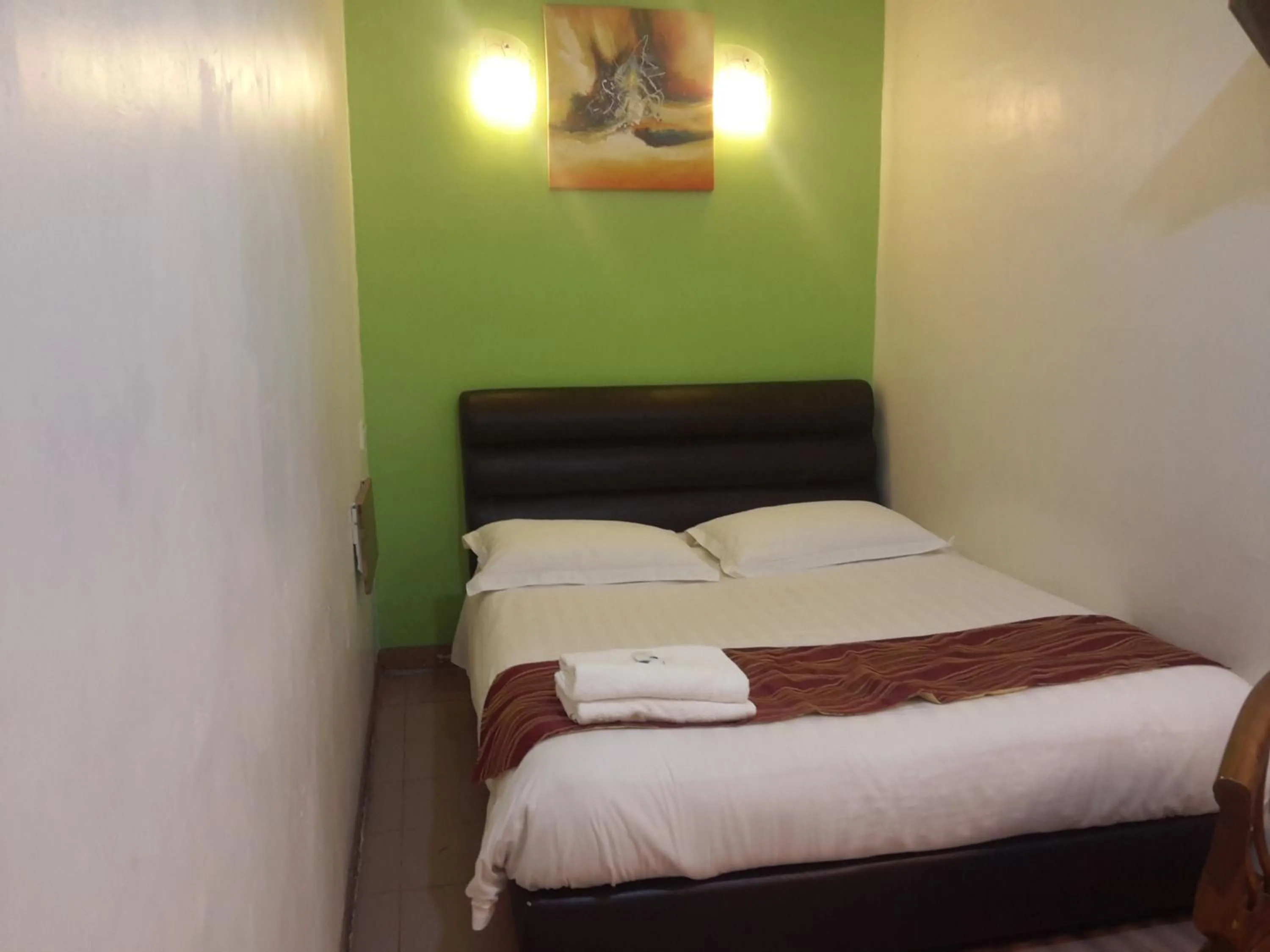 Bed in Gold star Kemaman