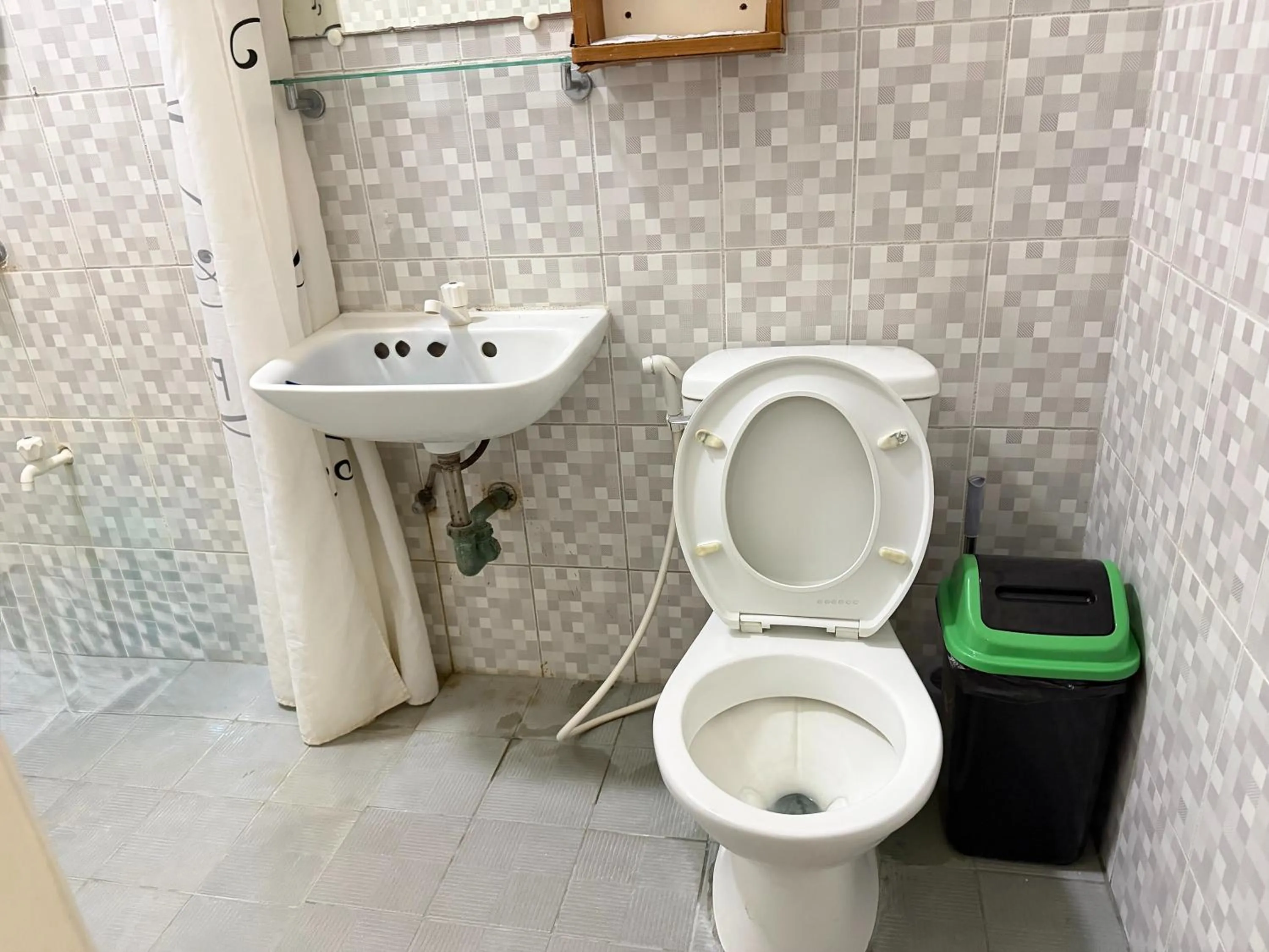 Bathroom in SEAVIEW BEACH RESORT