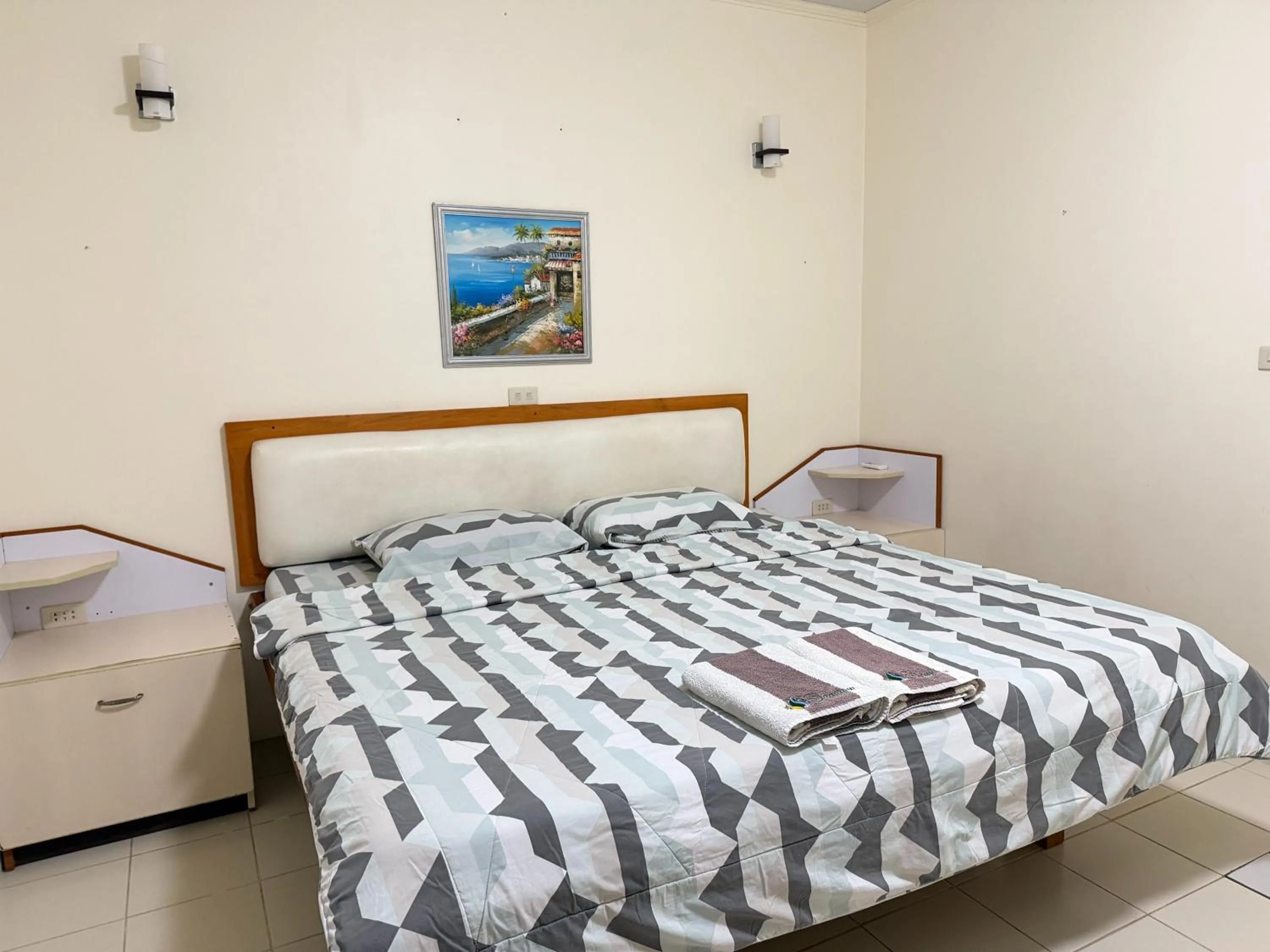 Bed in SEAVIEW BEACH RESORT