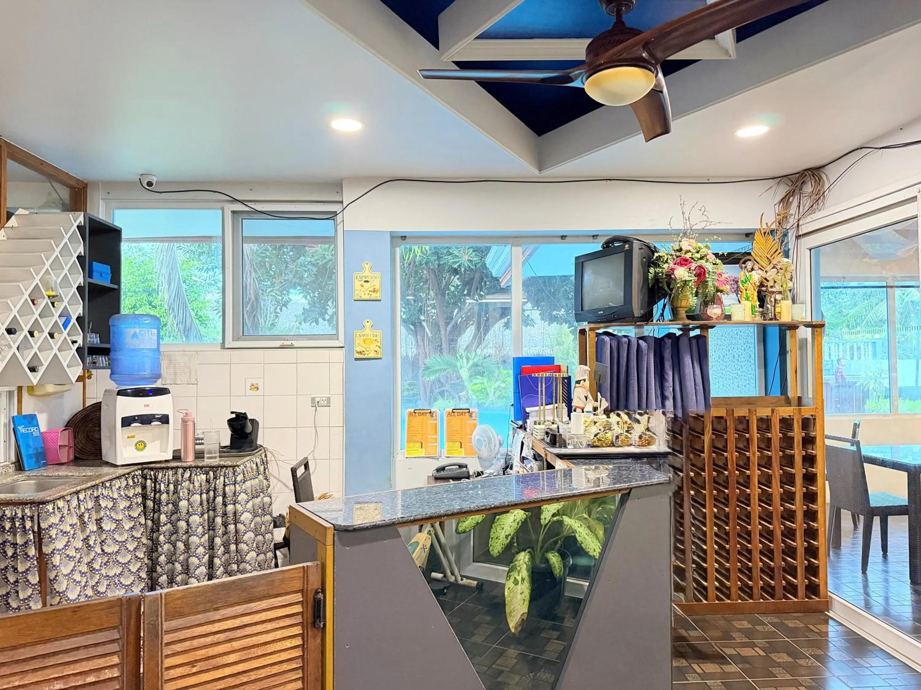 Area and facilities in SEAVIEW BEACH RESORT