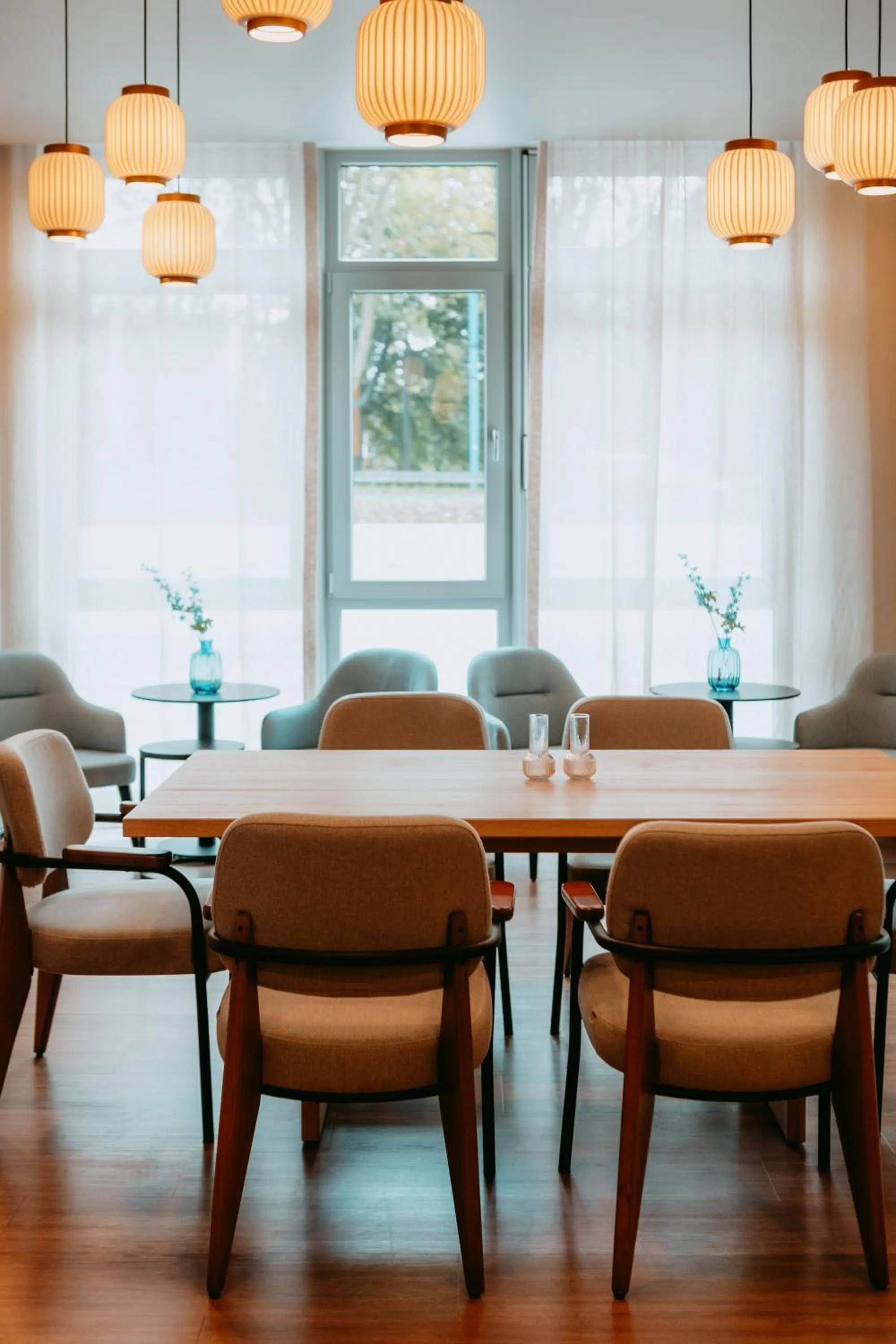 Seating area in Moods Hotel Dortmund