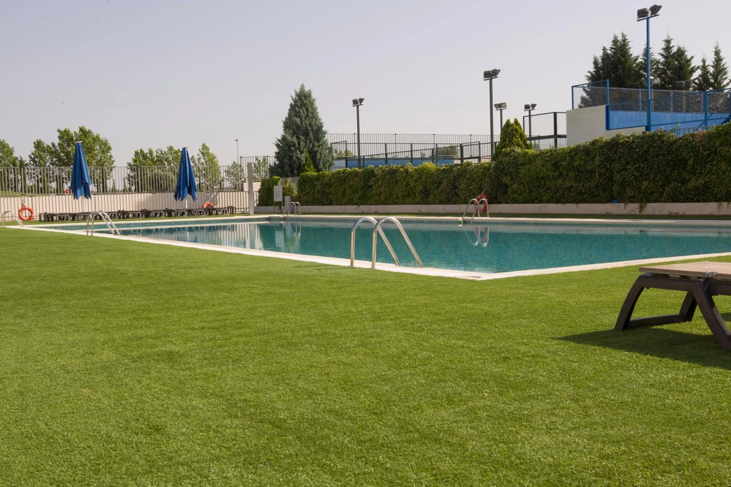 Swimming pool in Occidental Aranjuez