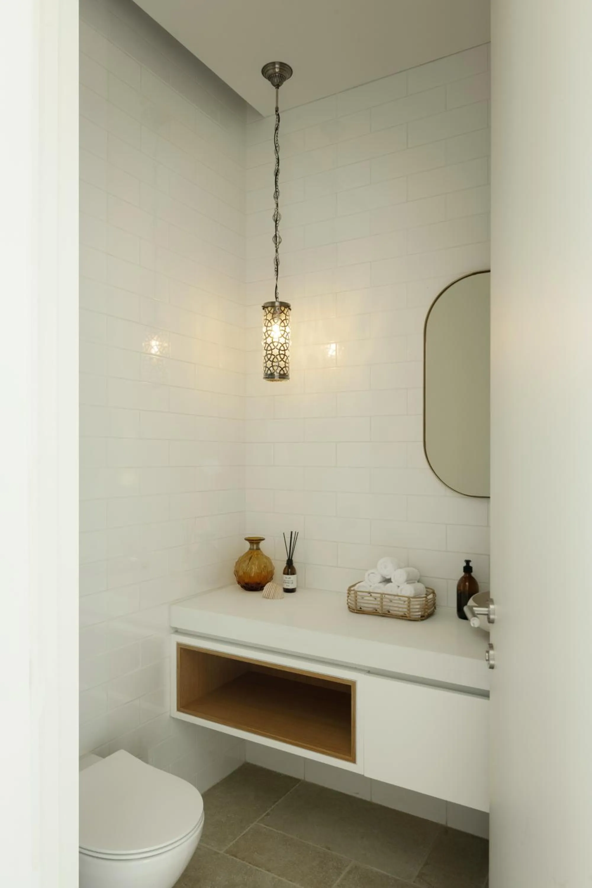 Toilet in THE Y HOUSE