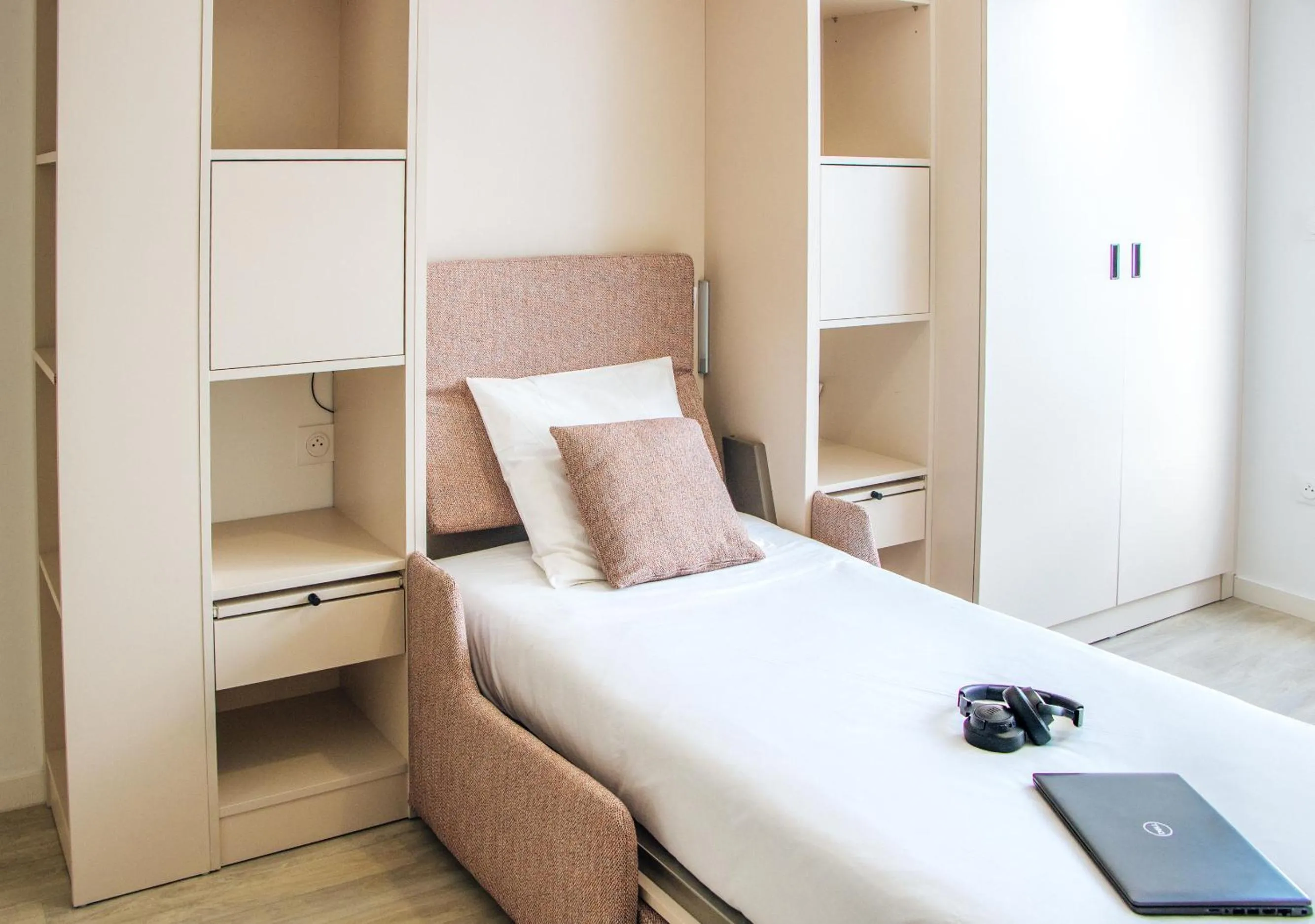 Bed in Twenty Business Flats Lille - Bayard