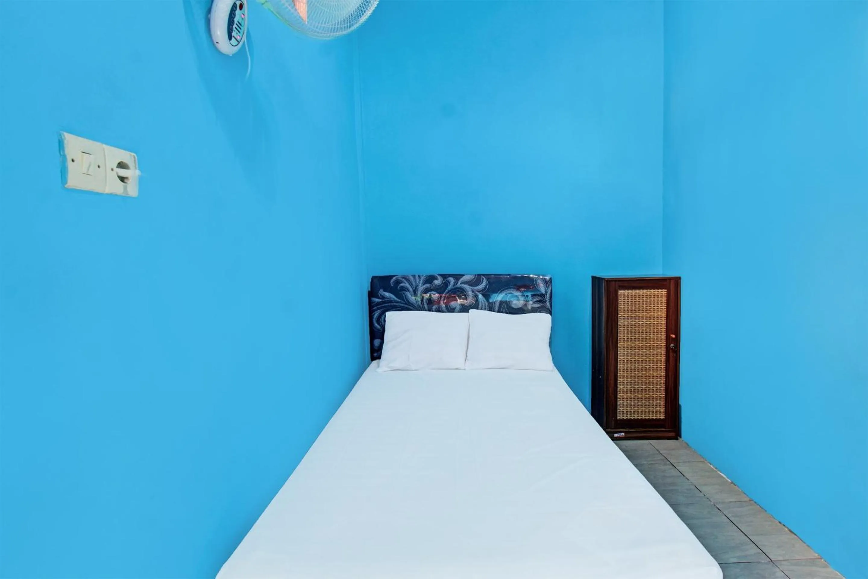 Bedroom, Bed in SPOT ON 91811 Rumah Inap Bunda Nurhayati