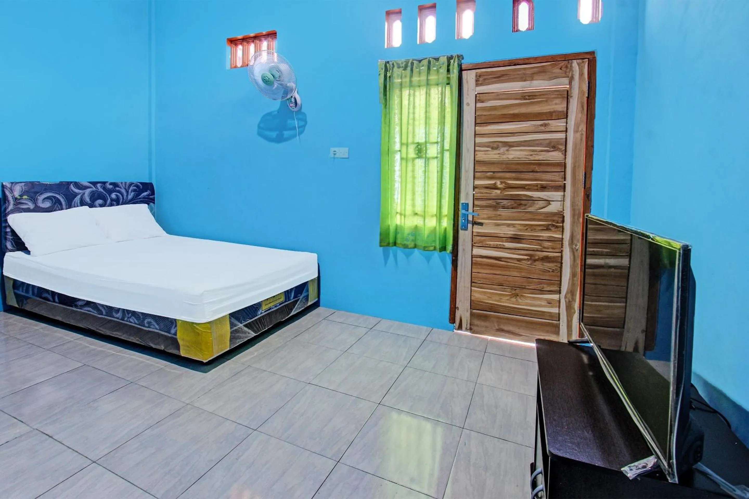 Bedroom, Bed in SPOT ON 91811 Rumah Inap Bunda Nurhayati
