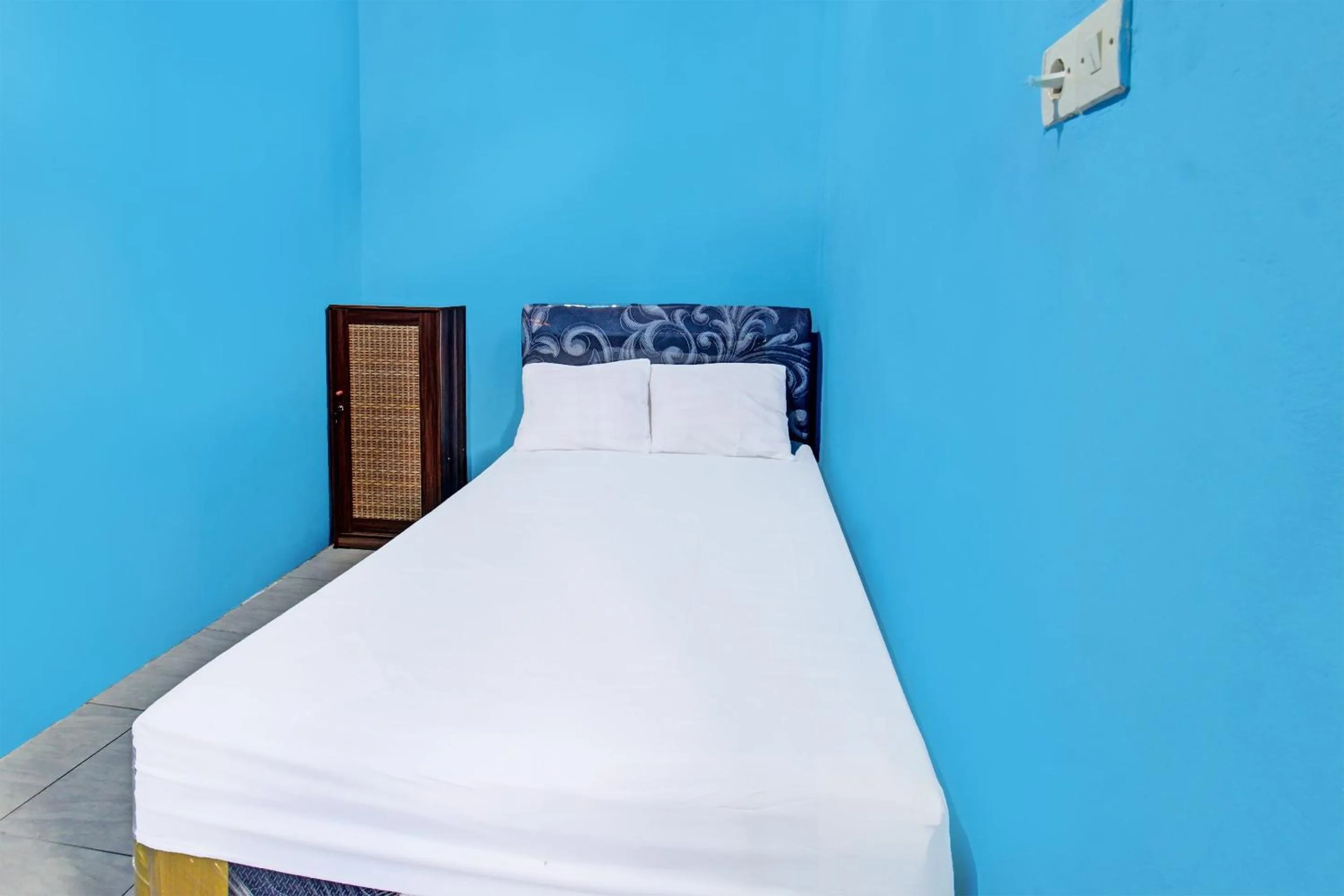 Bedroom, Bed in SPOT ON 91811 Rumah Inap Bunda Nurhayati