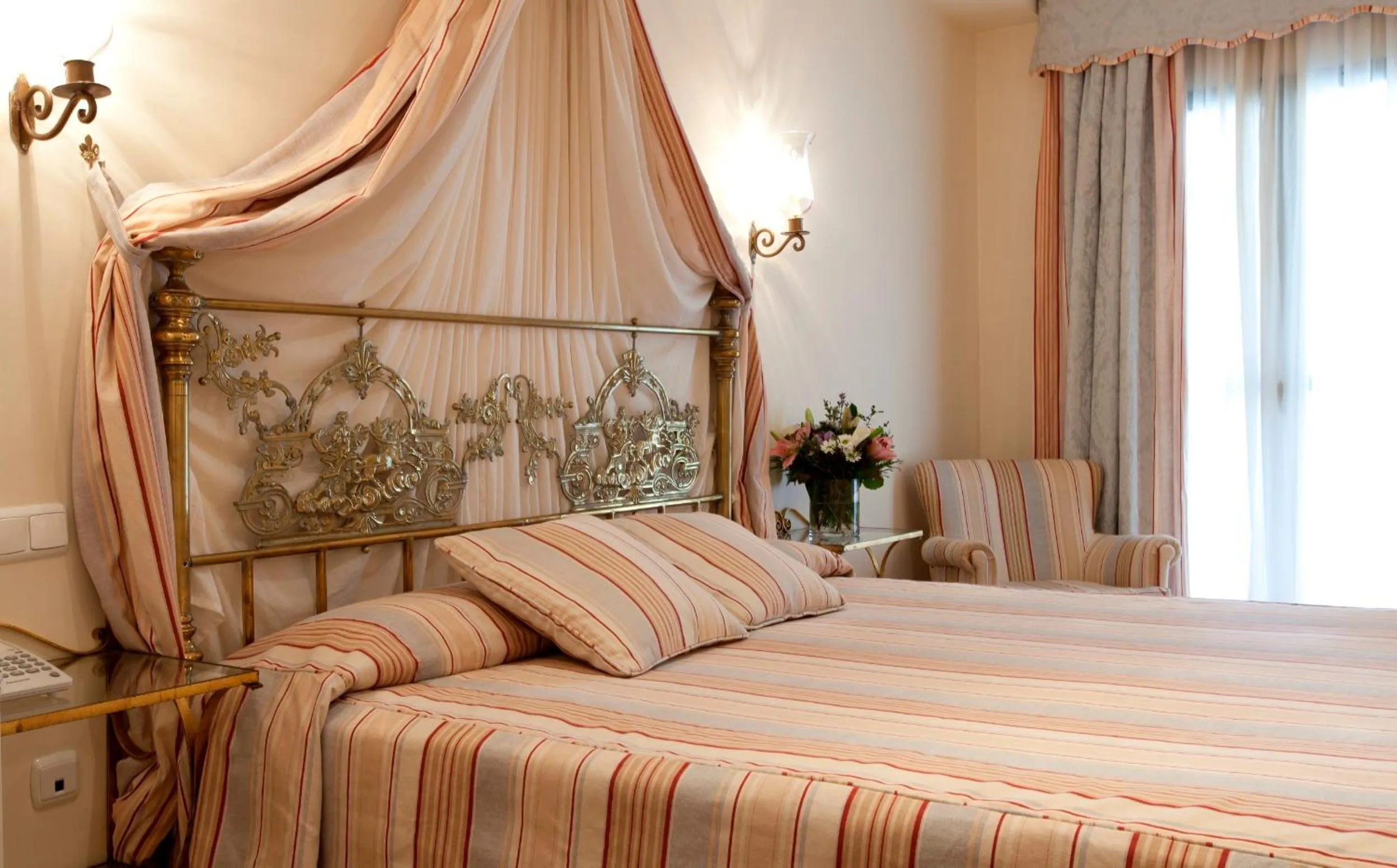 Bed in Hotel Doña María