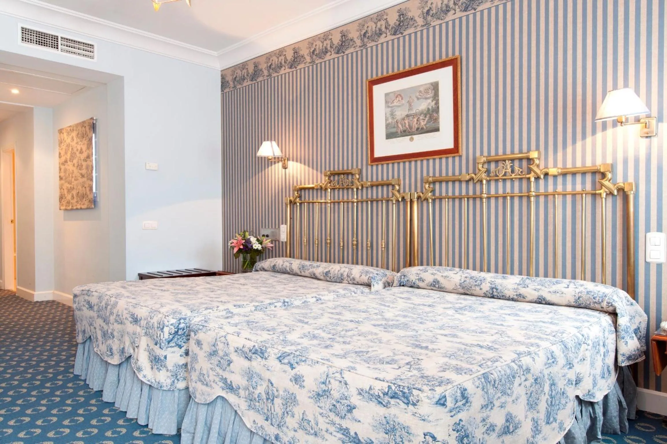 Bed in Hotel Doña María