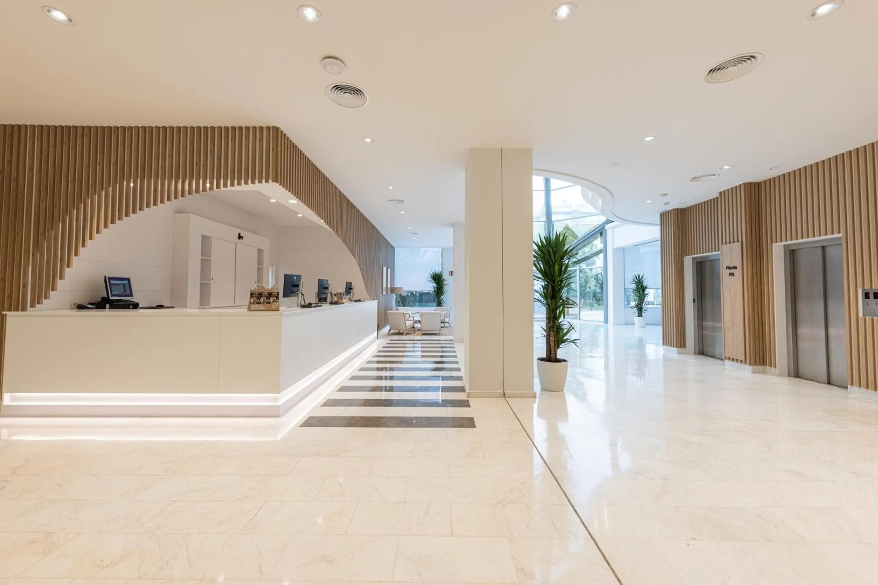 Lobby or reception, Lobby/Reception in Hotel Piramide Salou