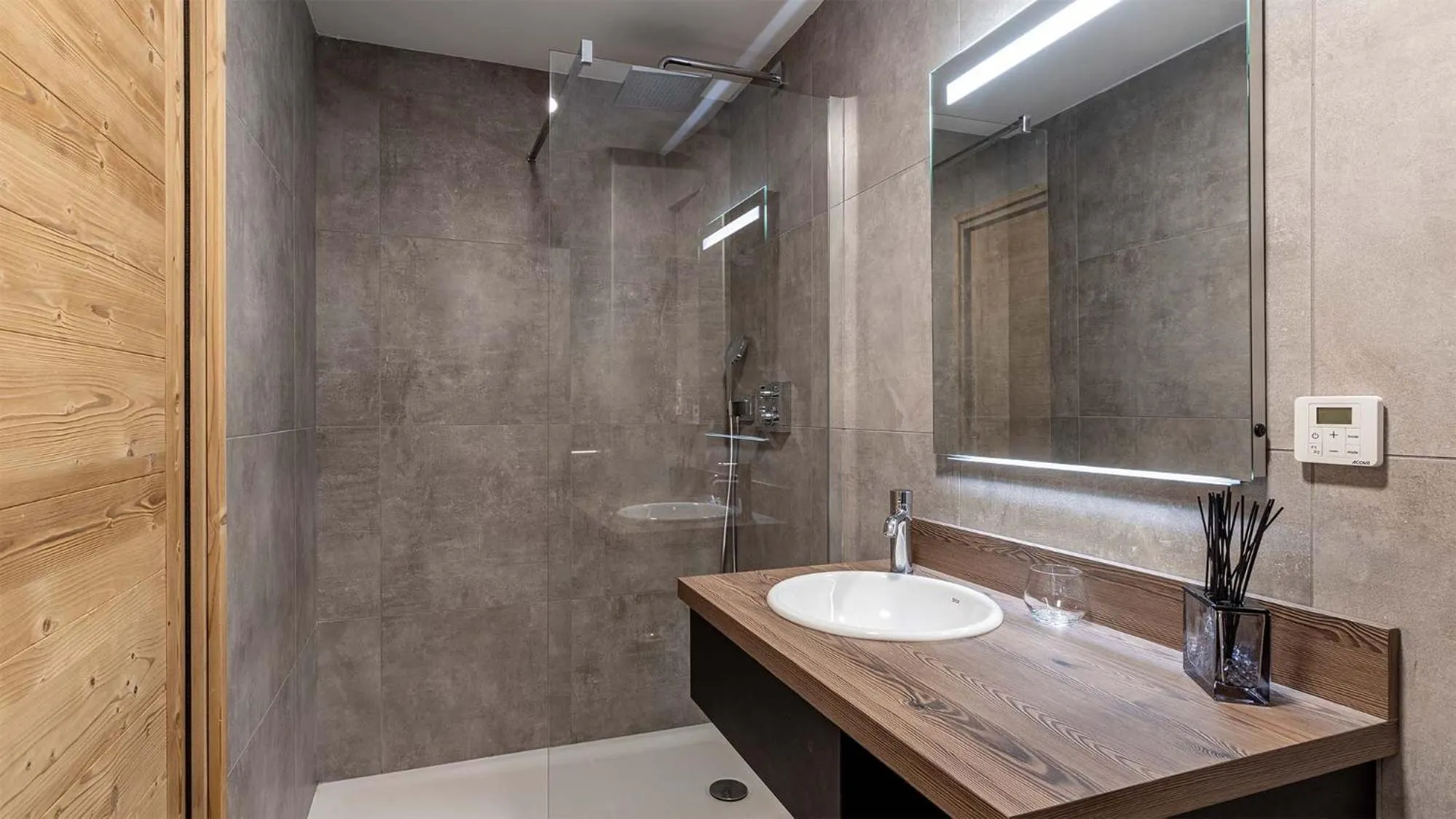 Shower in Madame Vacances Hotel Les Cimes