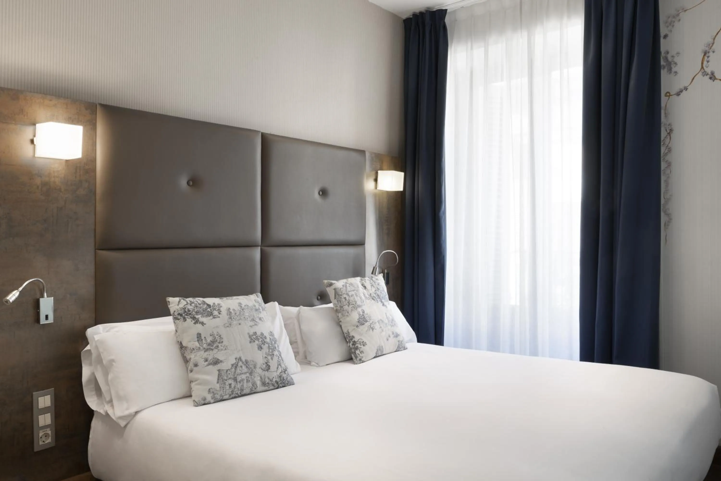 Bedroom, Bed in Petit Palace Posada del Peine