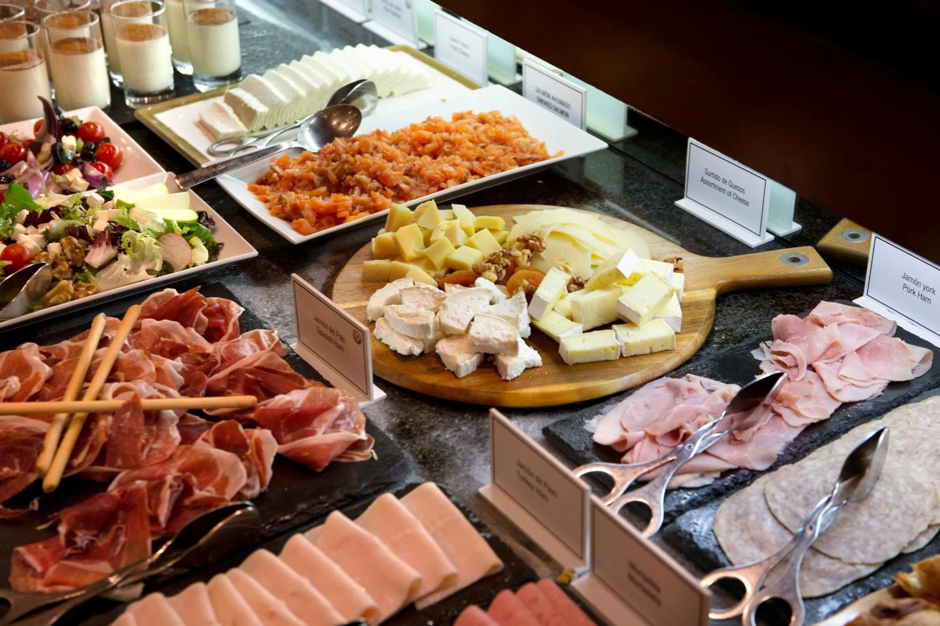 Breakfast in Best Western Premier Hotel Dante