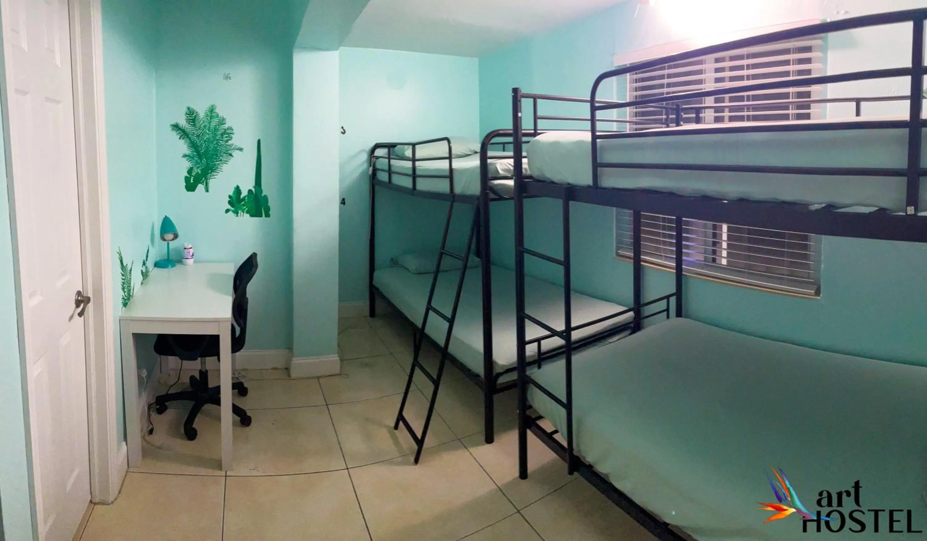 Bedroom, Bed in Summer Gardens