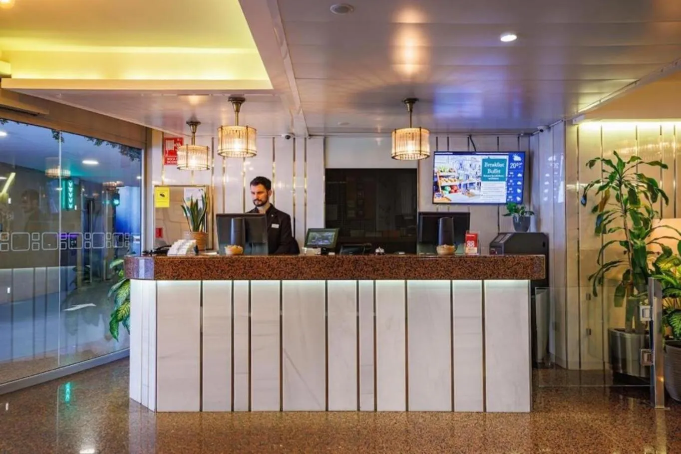 Lobby or reception in Hotel Ronda Lesseps