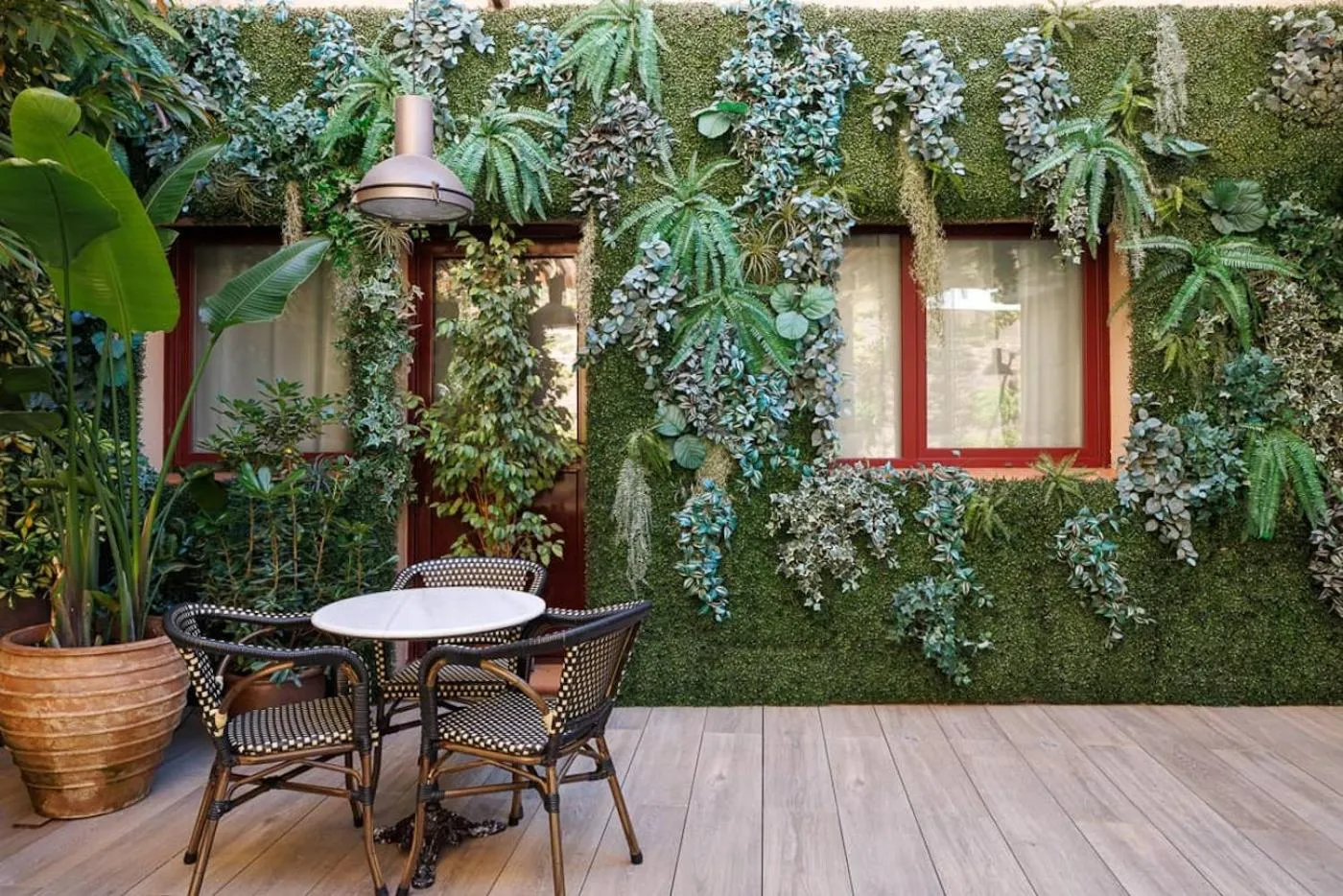 Patio in Hotel Ronda Lesseps