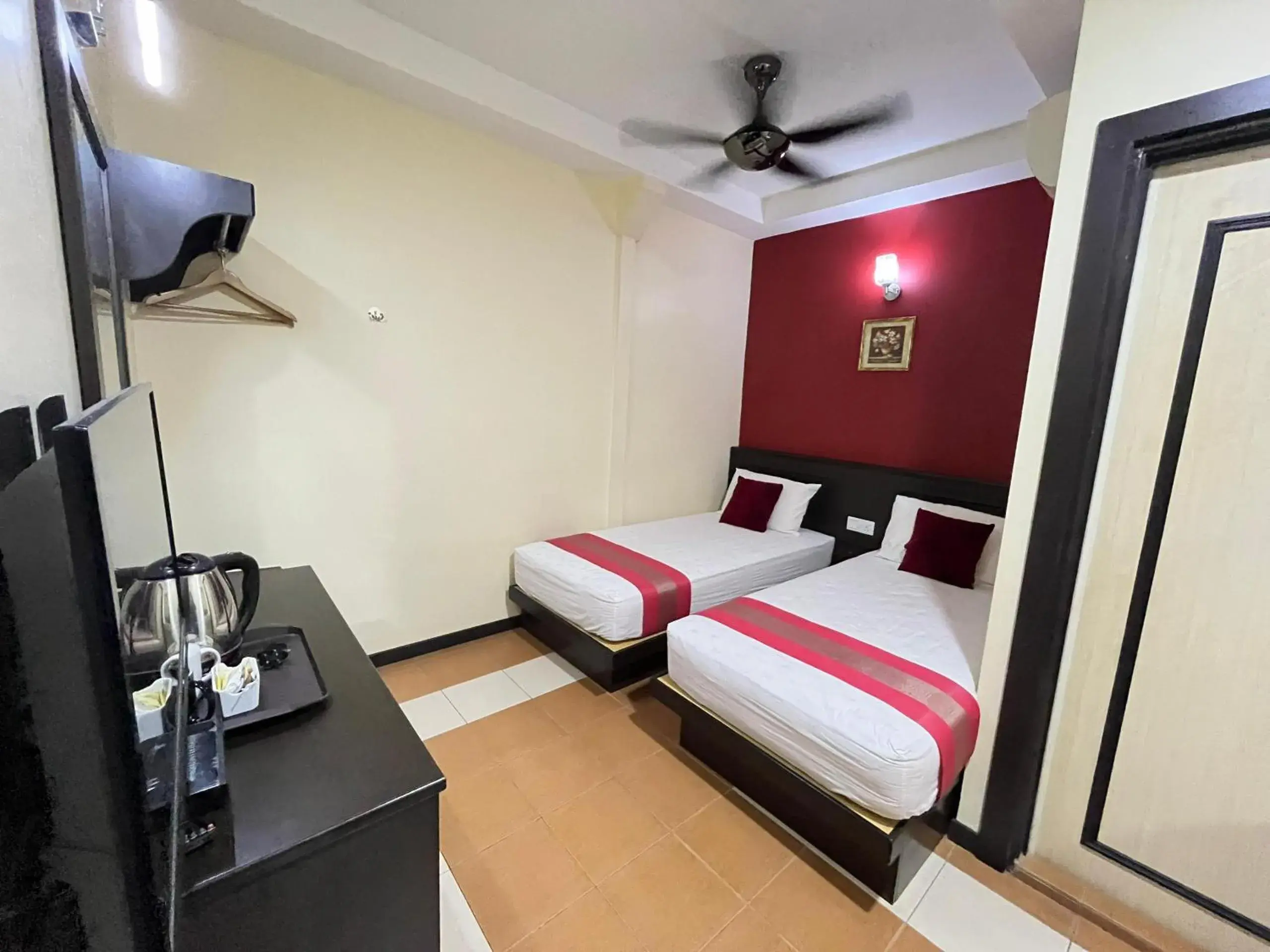 Deluxe Twin Room in Sera Sentosa Inn Deluxe Twin Room in Sera Sentosa Inn