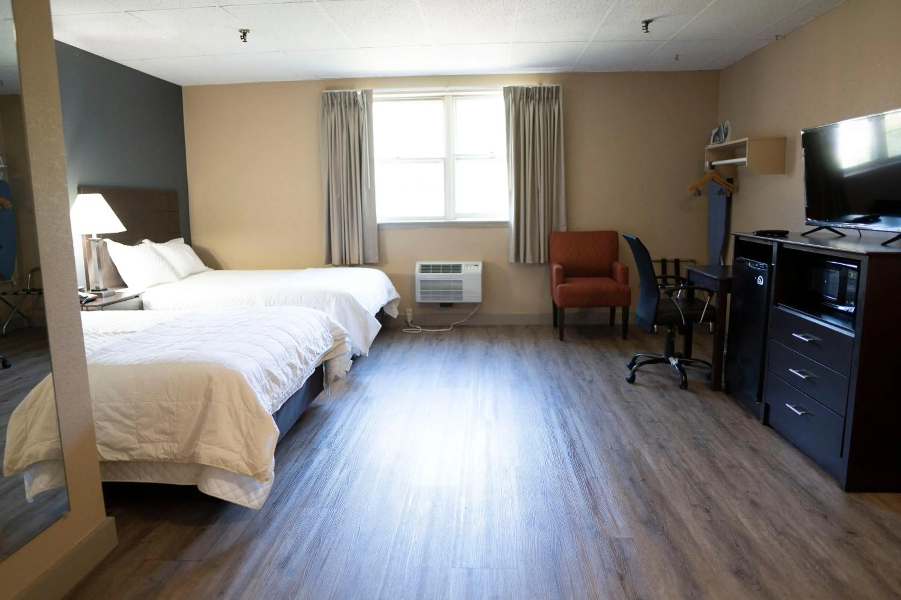 Bed in Framingham Inn