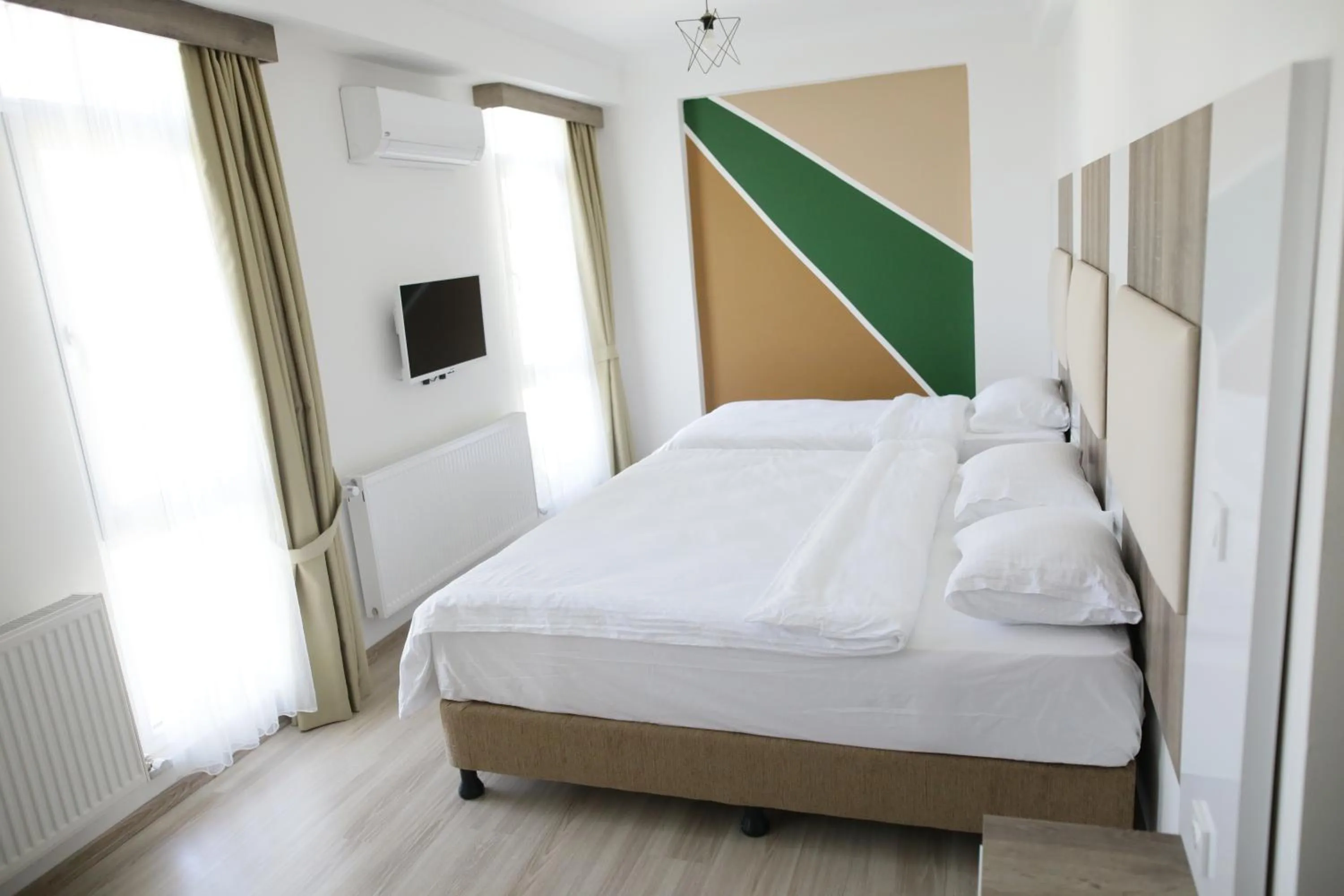 Bed in Sun Bella Konaklama