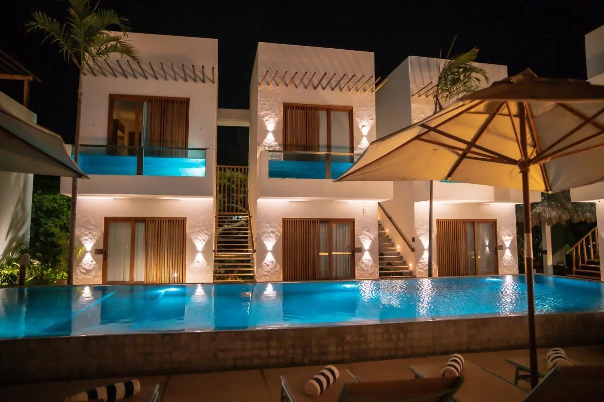 Night in Mikiki Lifestyle Hotel