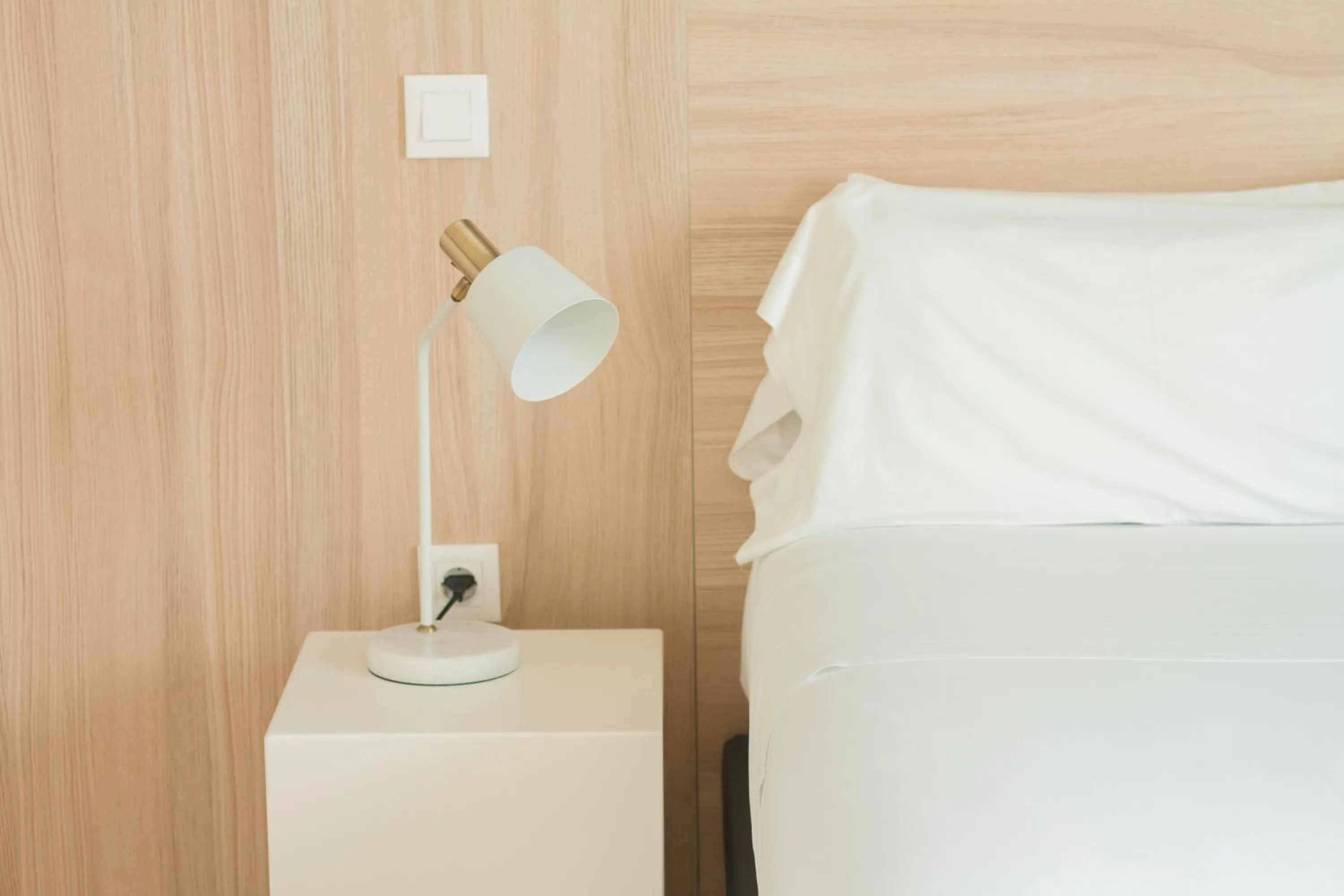 Decorative detail, Bed in room Select Porto Suites