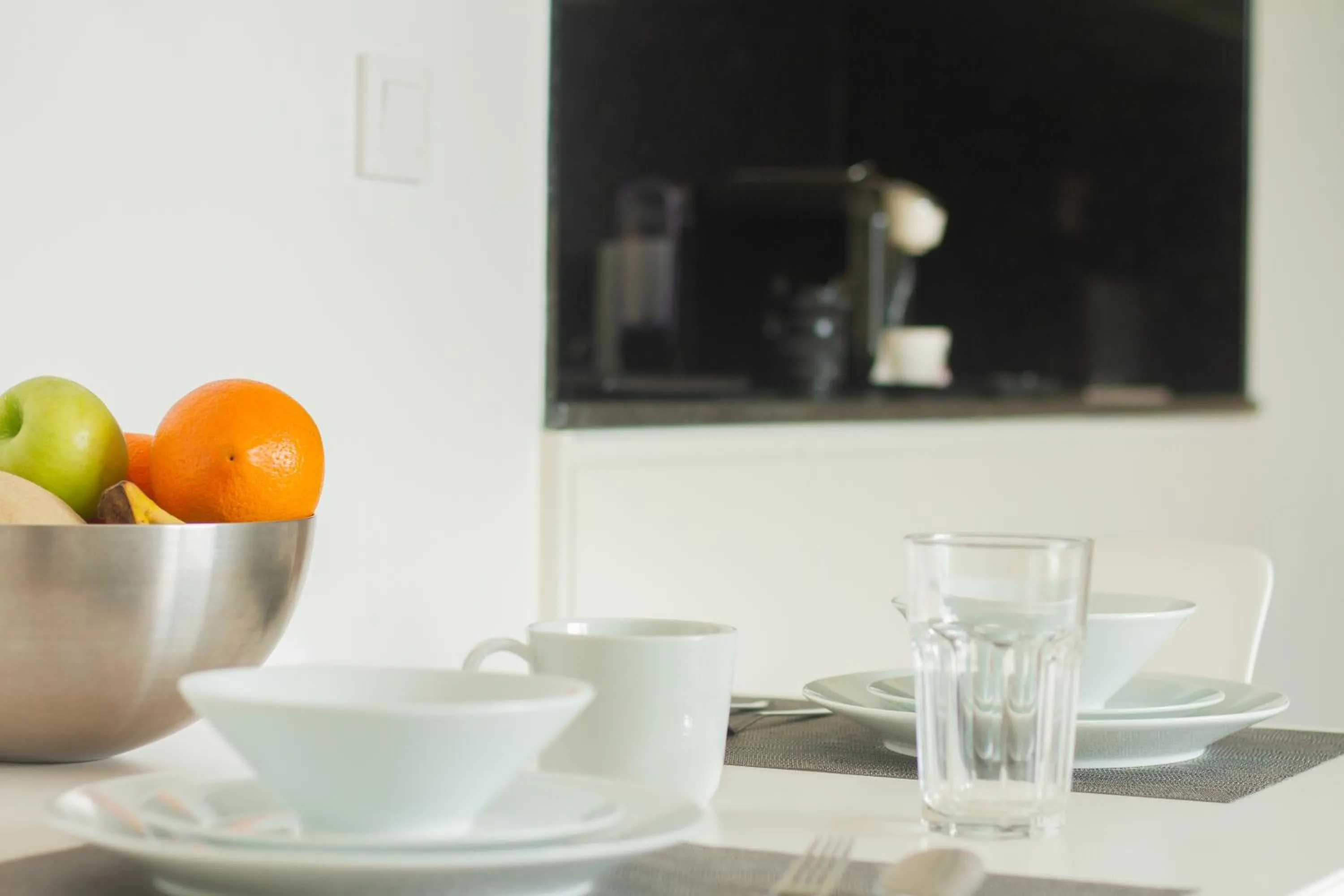 Kitchen or kitchenette in room Select Porto Suites