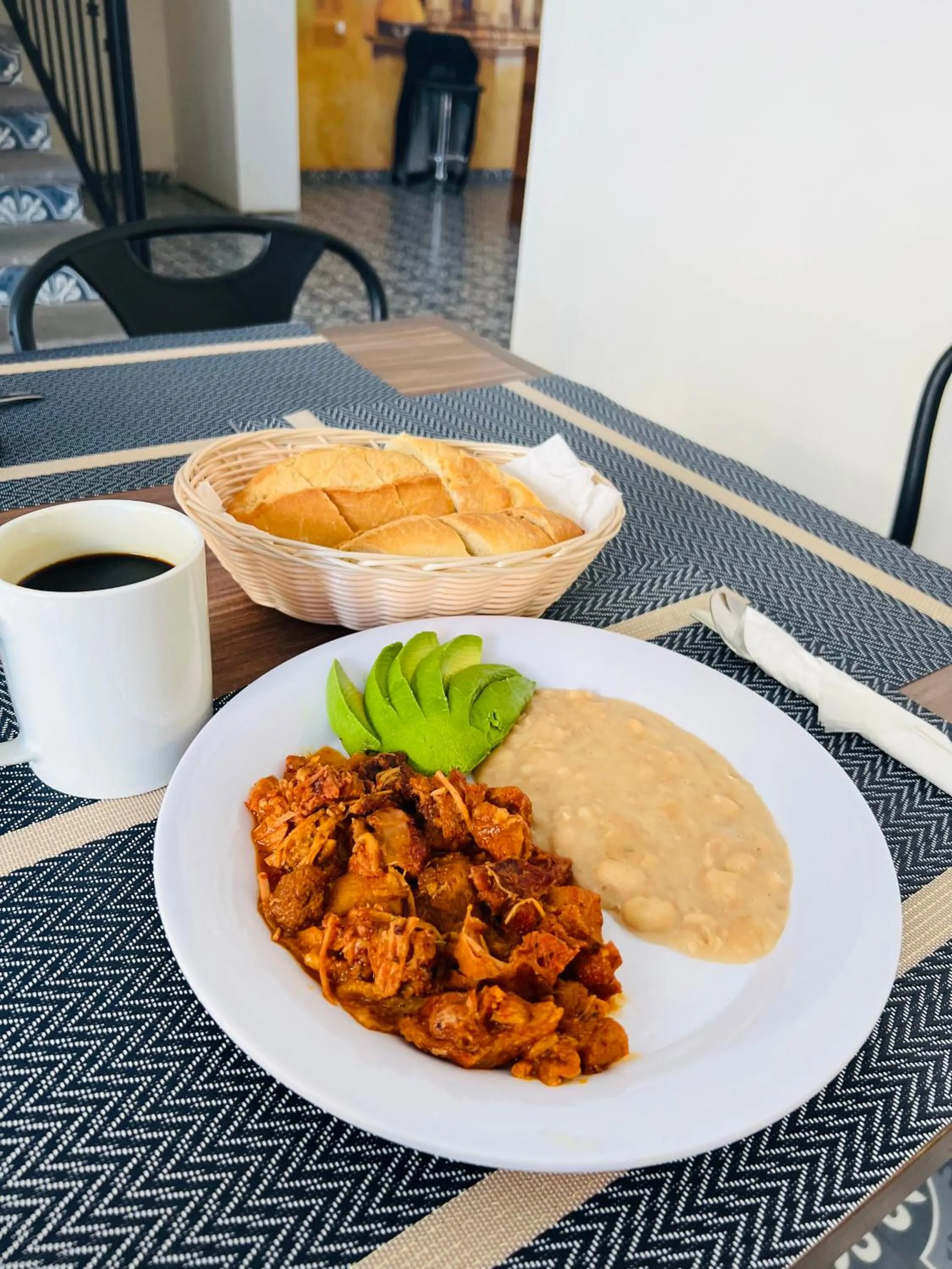 Restaurant/places to eat in Casona 1530