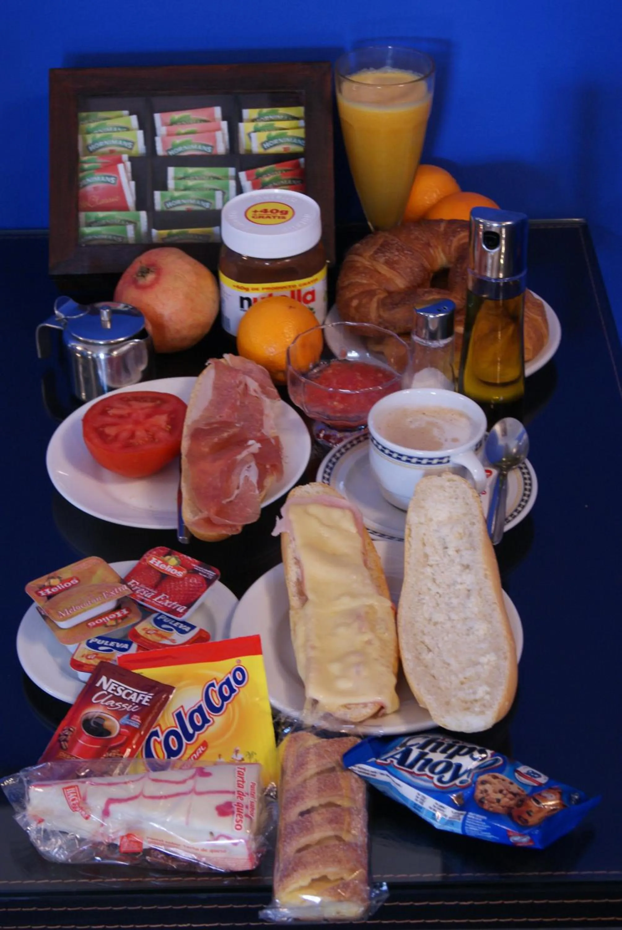 Food and drinks in Hotel Carlos V