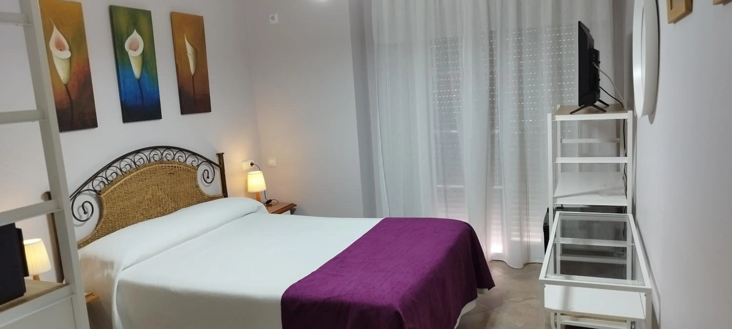 Decorative detail, Bed in Hotel Miraya Beach