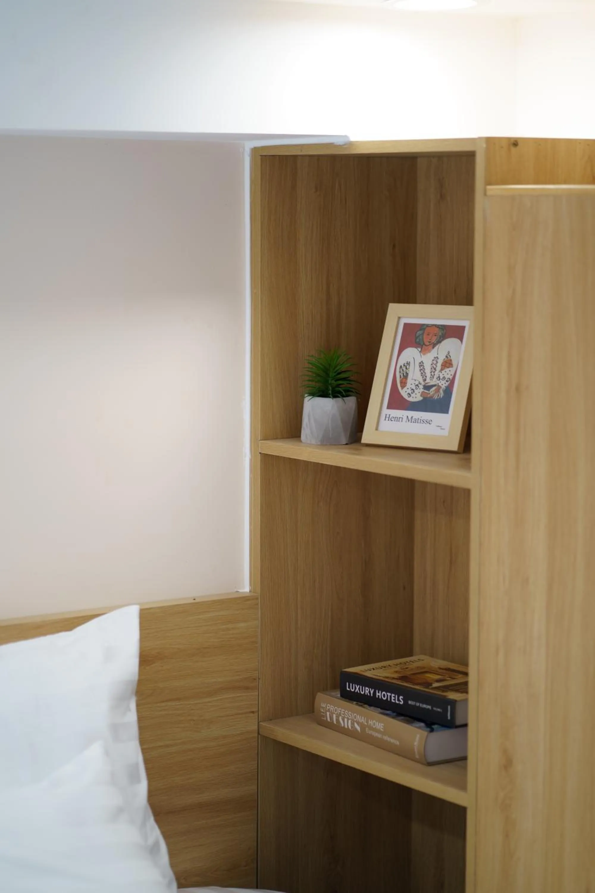 hair dresser in LATA Hotel & Apartments