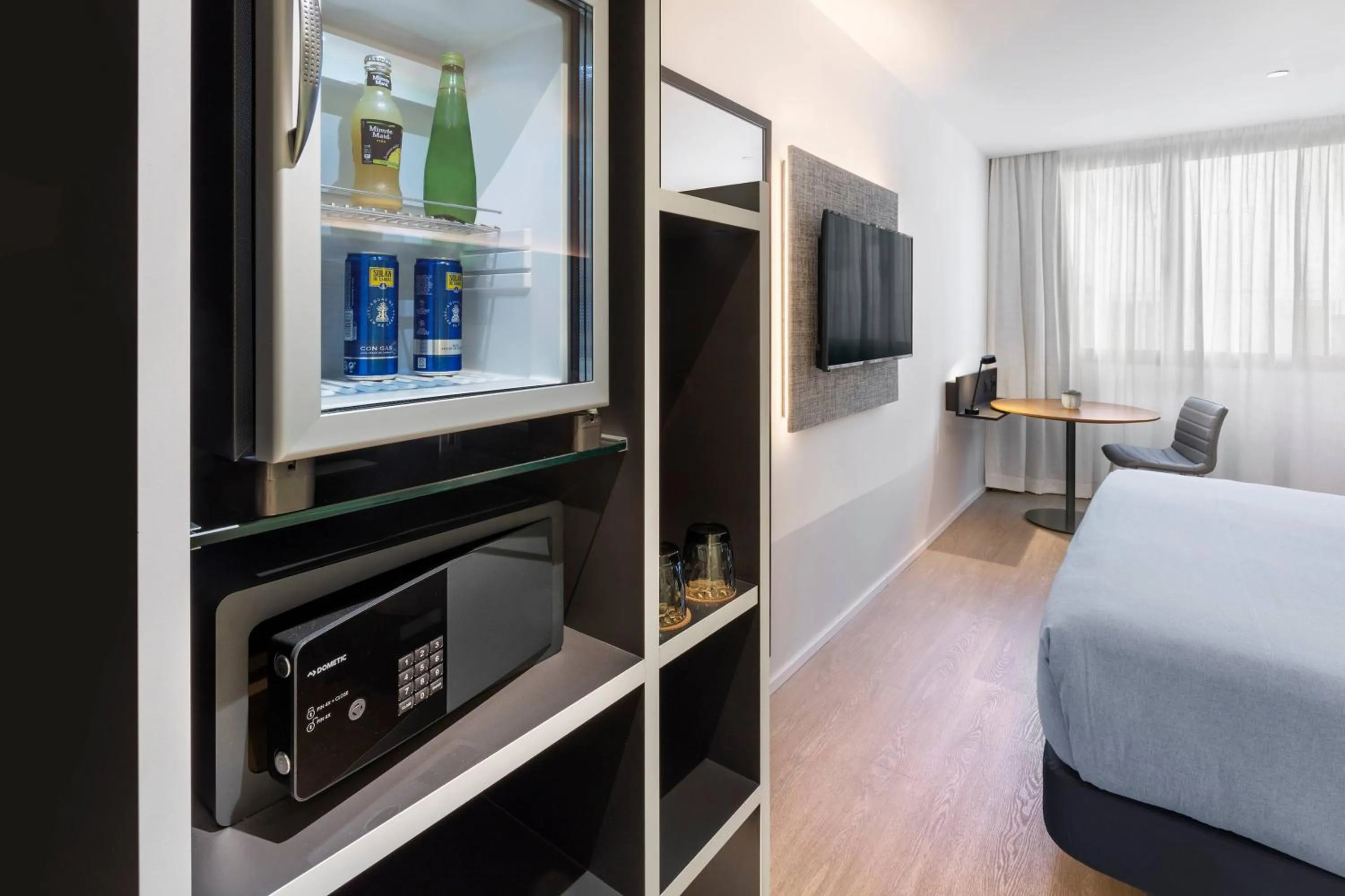 Bed in INNSiDE Zaragoza