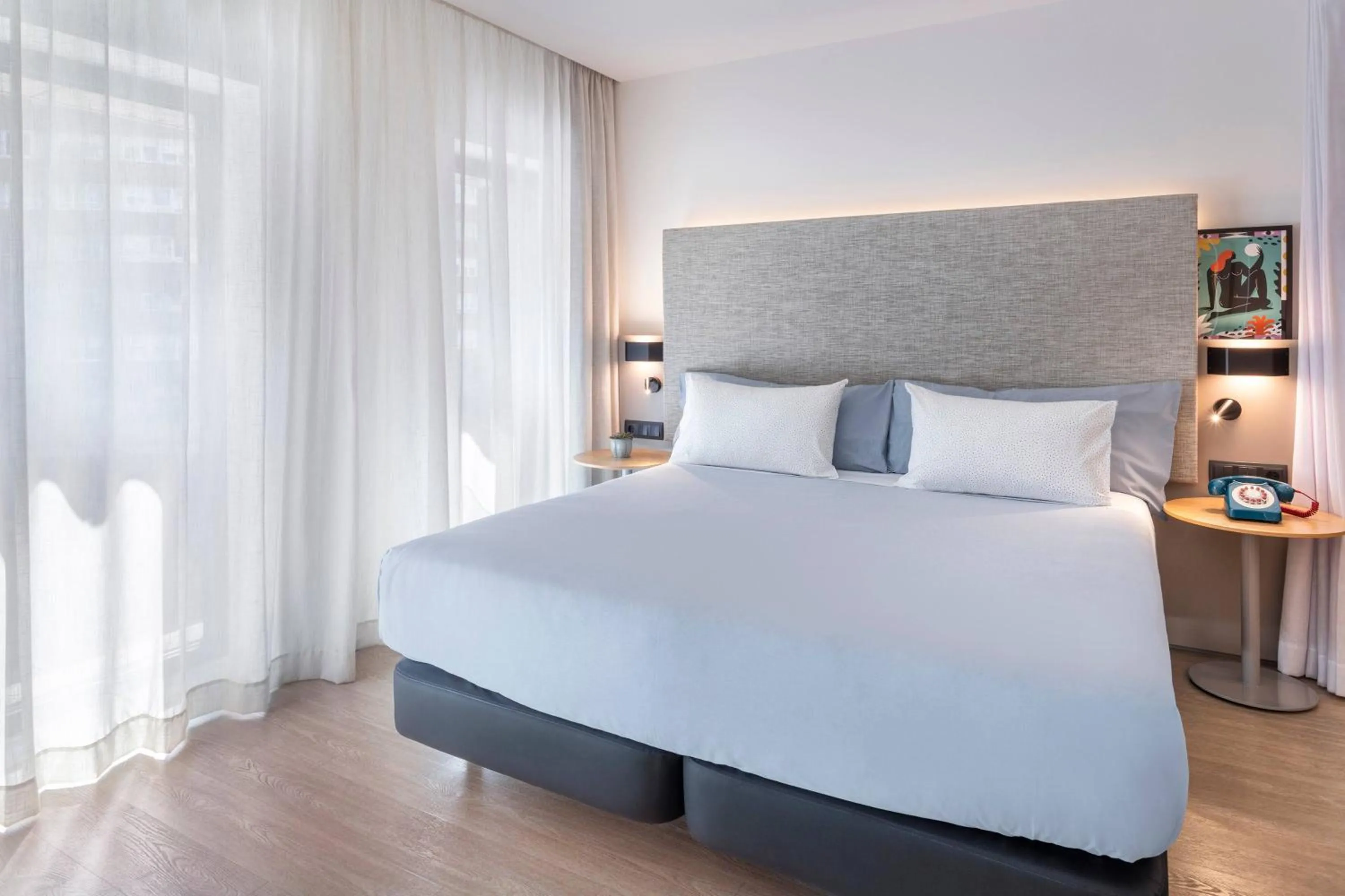 Bed in INNSiDE Zaragoza