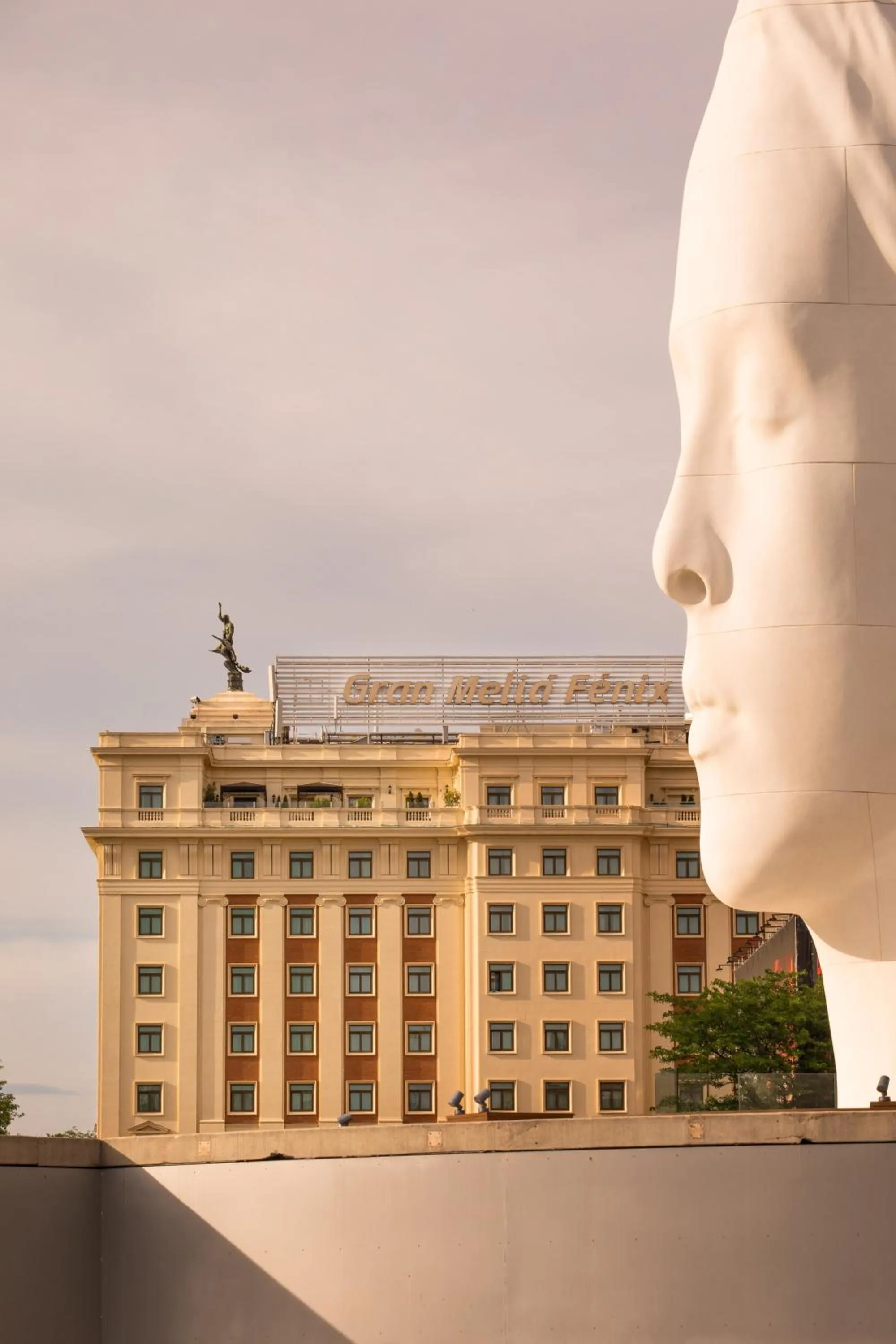 Day in Hotel Fenix Gran Meliá - The Leading Hotels of the World