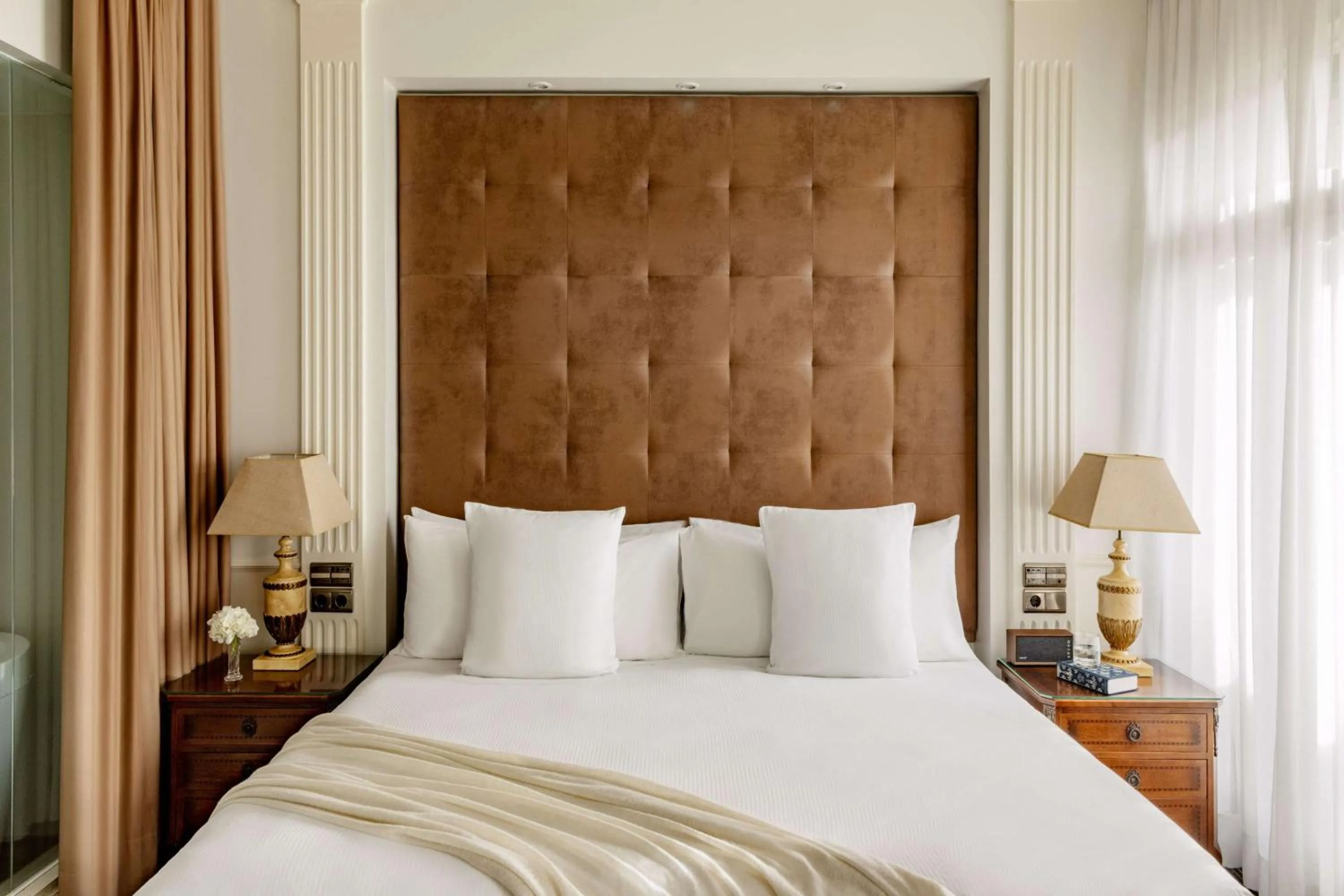 Bed in Hotel Fenix Gran Meliá - The Leading Hotels of the World